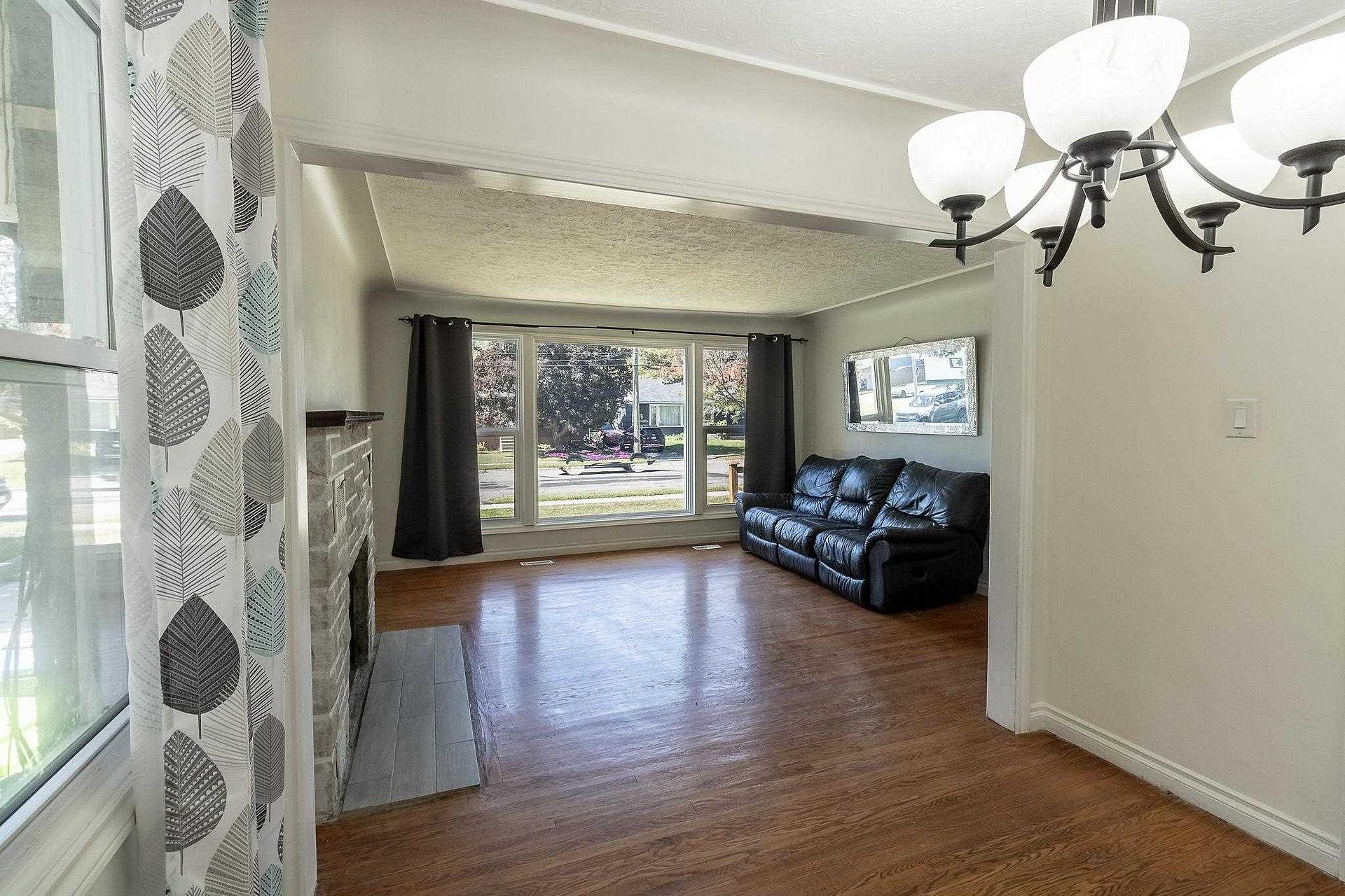 Photo 6 of 200 Hugill Street, Sault Ste Marie, Ward 1 — HOMEH