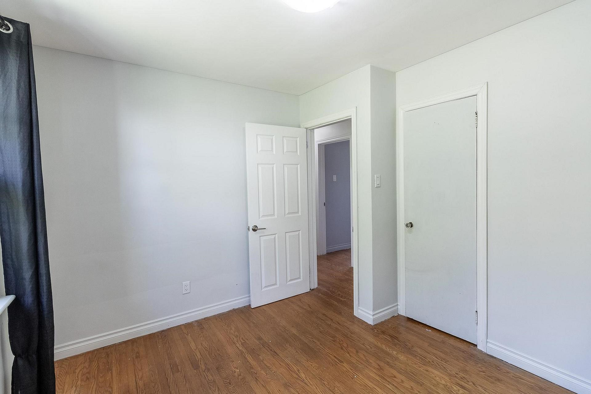 Photo 16 of 200 Hugill Street, Sault Ste Marie, Ward 1 — HOMEH