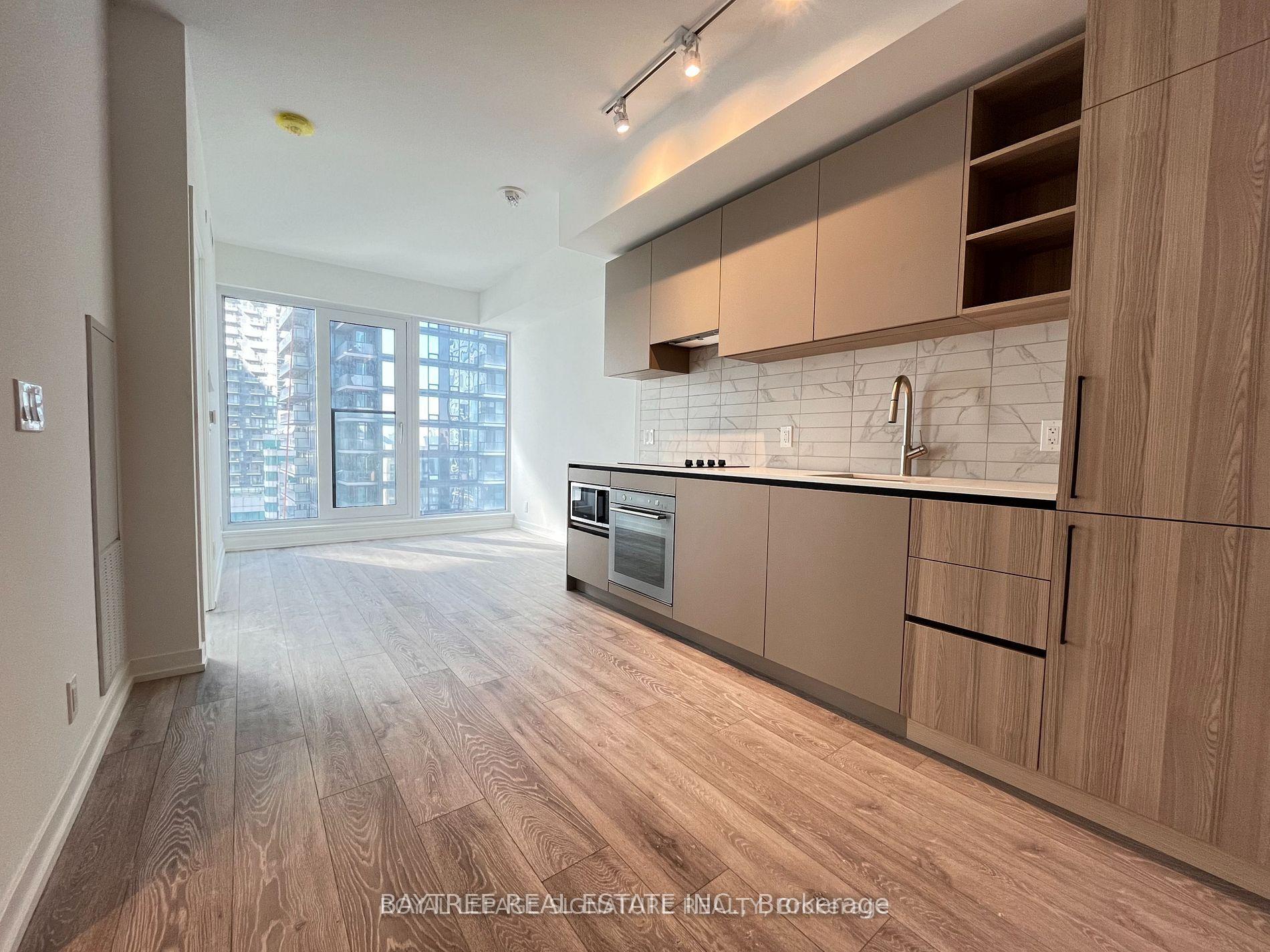 Photo of Unit 2507, 55 Mercer Street