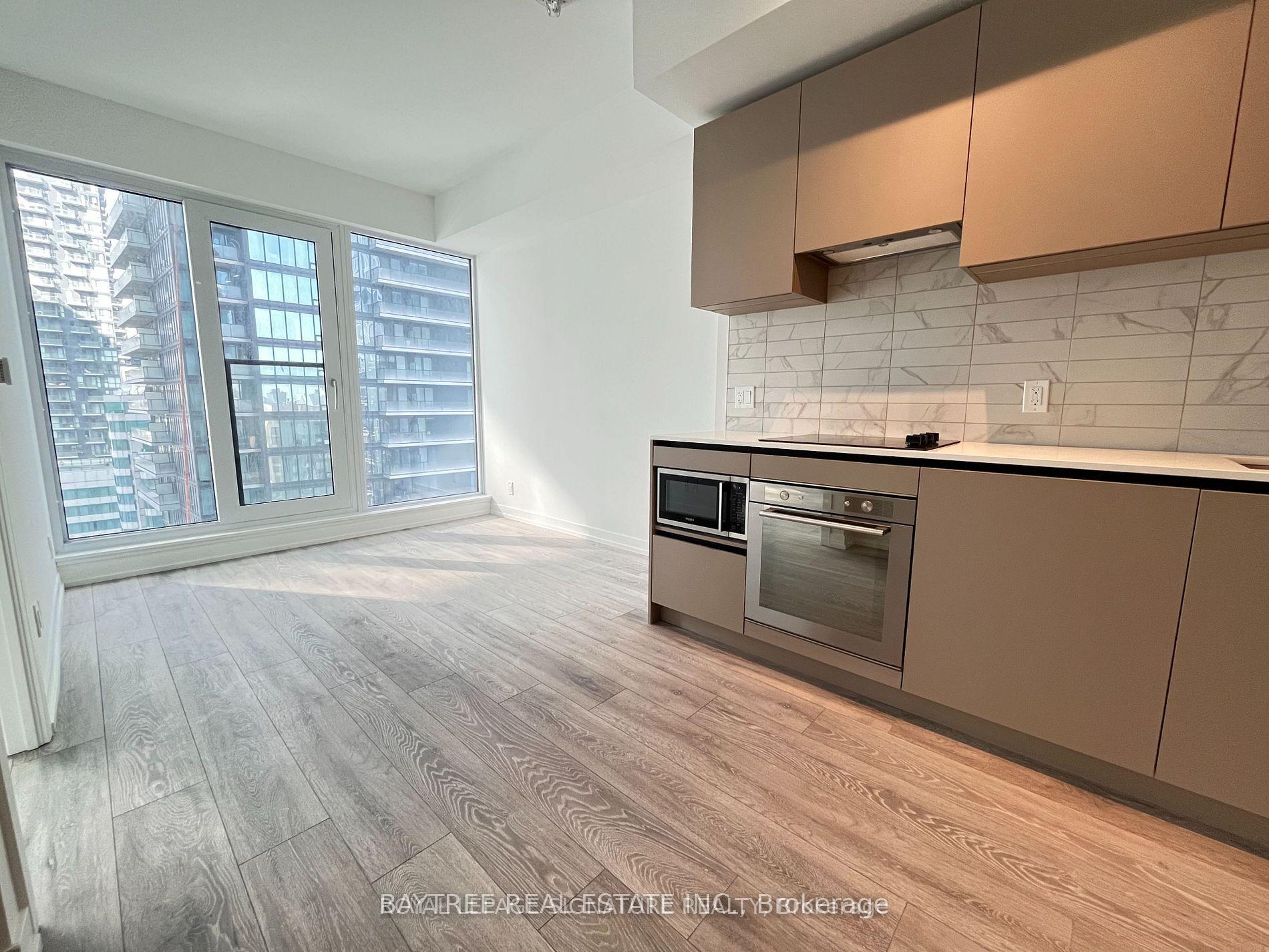 Photo 2 of Unit 2507, 55 Mercer Street, Toronto, Waterfront Communities — HOMEH