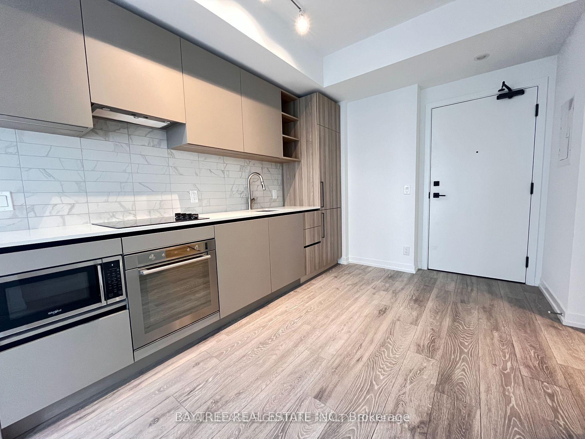 Photo 4 of Unit 2507, 55 Mercer Street, Toronto, Waterfront Communities — HOMEH