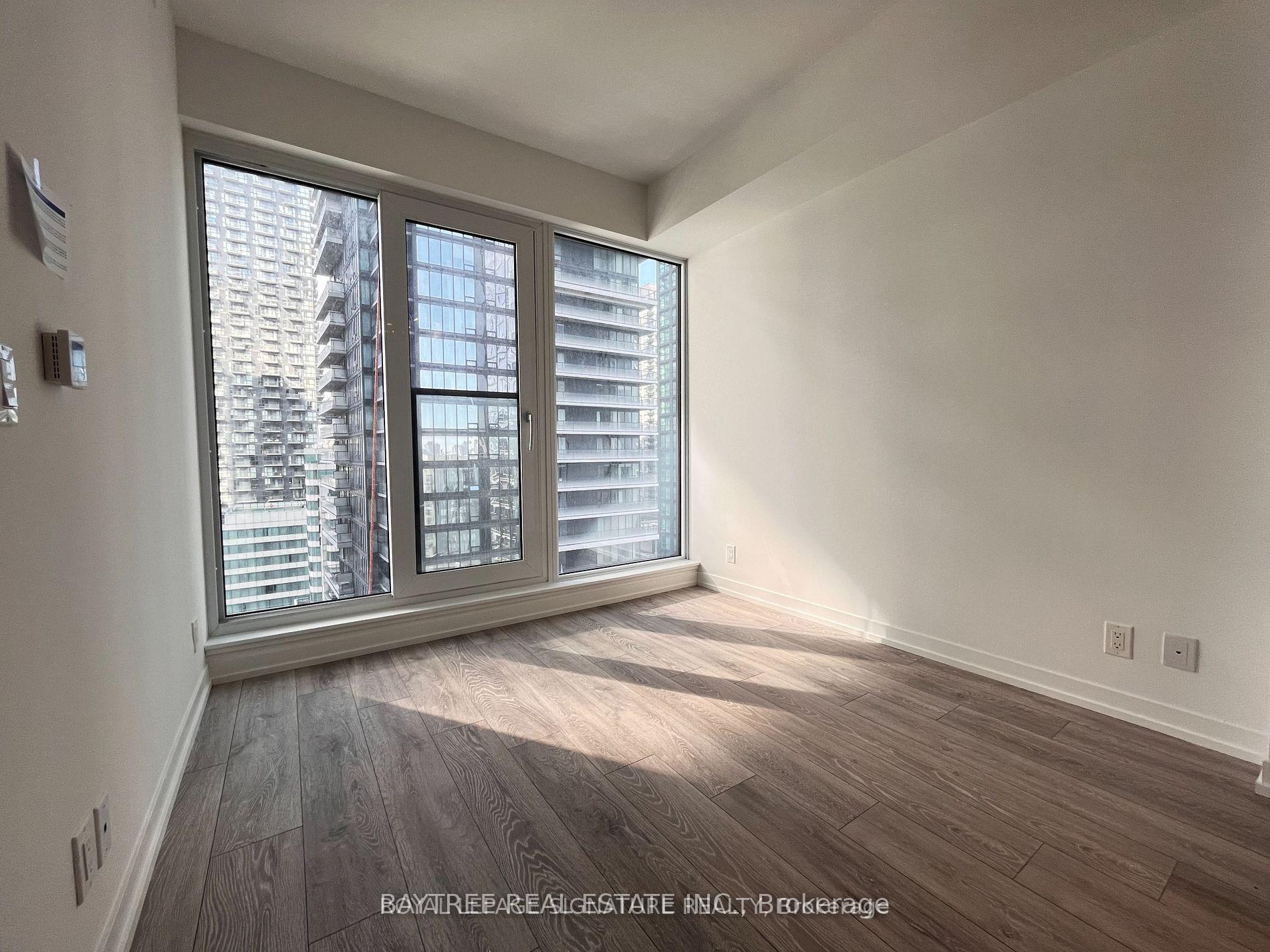 Photo 7 of Unit 2507, 55 Mercer Street, Toronto, Waterfront Communities — HOMEH