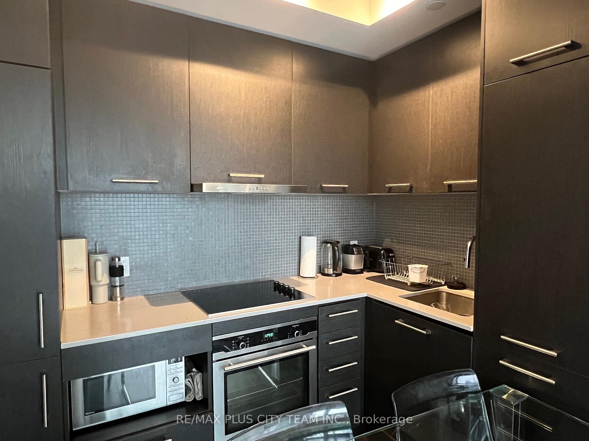 Photo 6 of Unit 4613, 87 Peter Street, Toronto, Waterfront Communities — HOMEH
