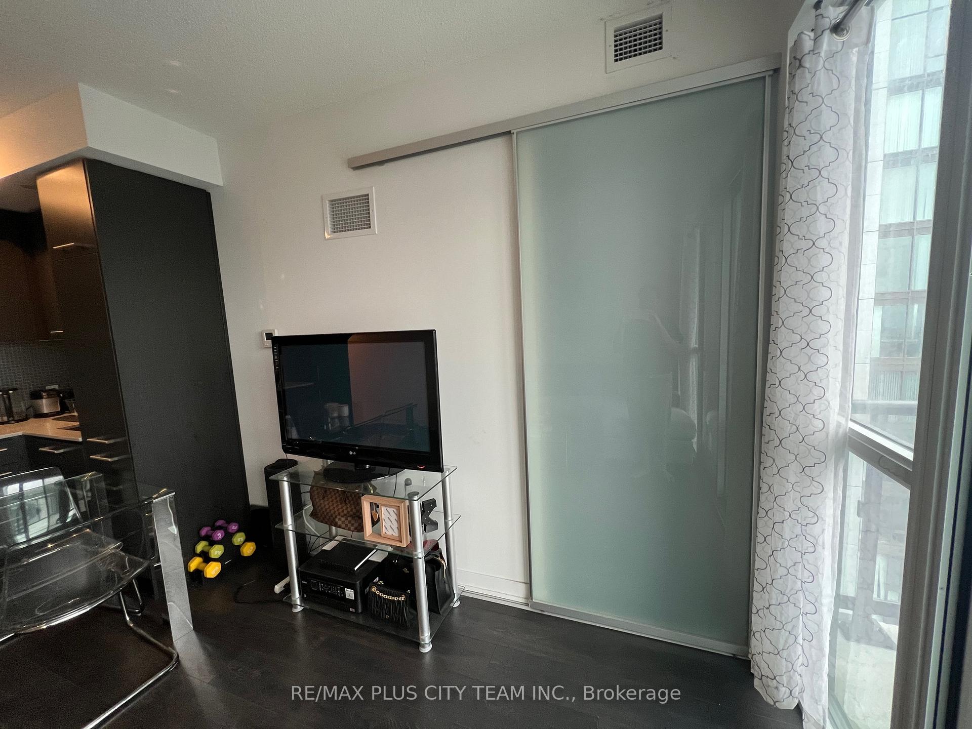 Photo 7 of Unit 4613, 87 Peter Street, Toronto, Waterfront Communities — HOMEH