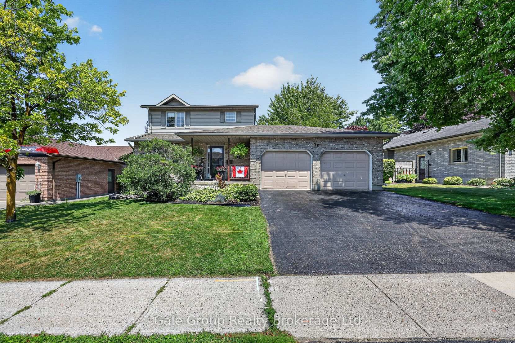 Photo 2 of 20 Daniel Street, Ingersoll, Ingersoll - South — HOMEH
