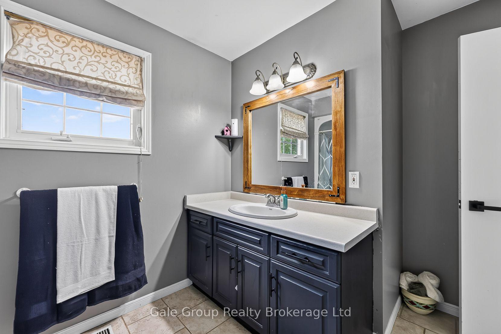 Photo 20 of 20 Daniel Street, Ingersoll, Ingersoll - South — HOMEH