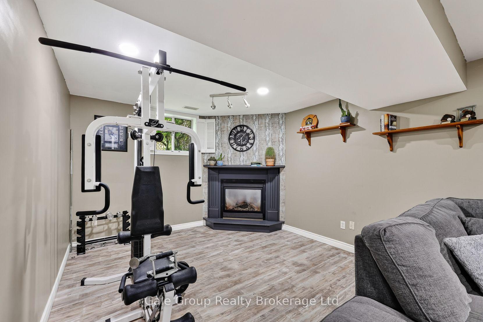 Photo 23 of 20 Daniel Street, Ingersoll, Ingersoll - South — HOMEH