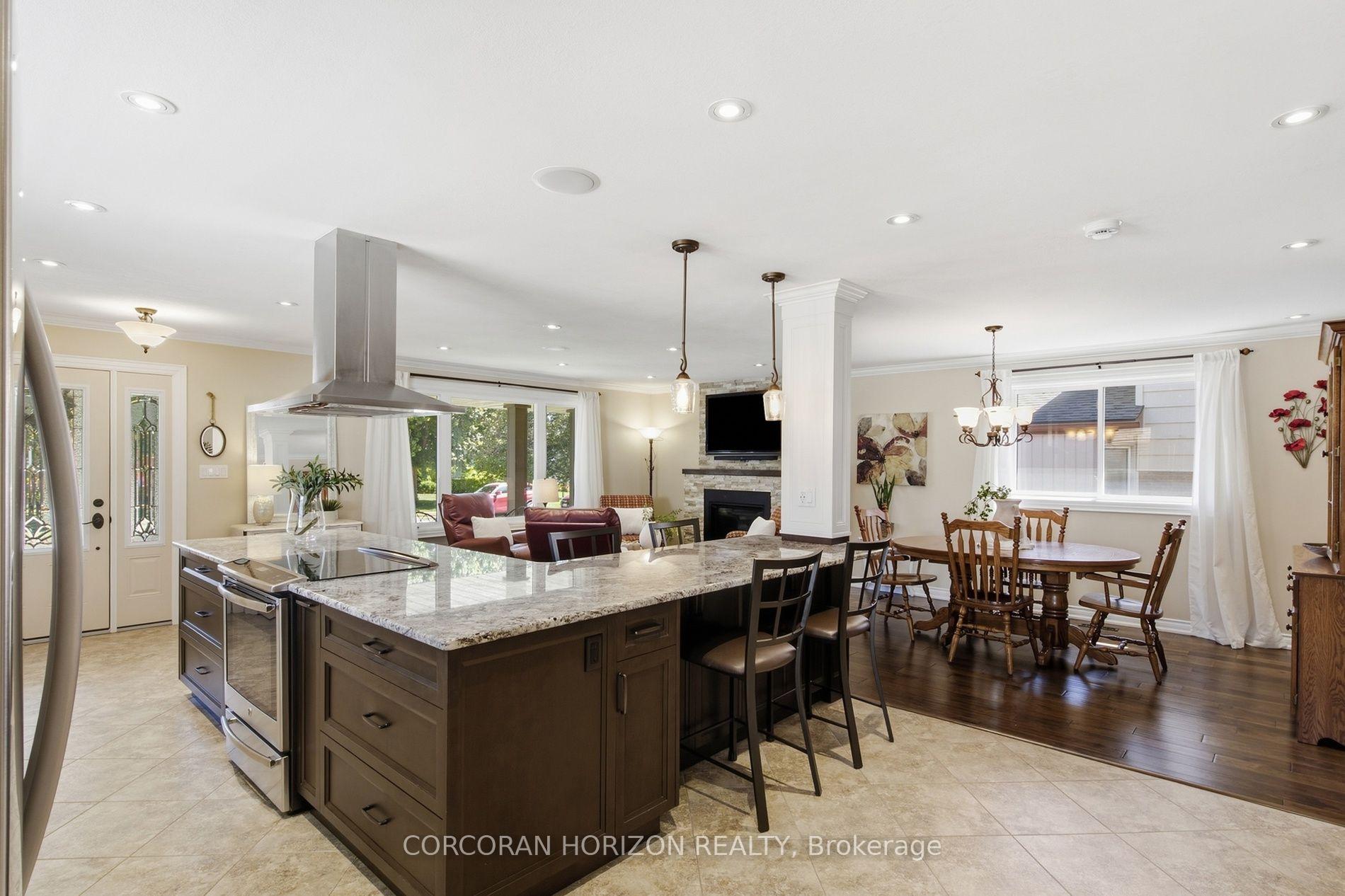 Photo 5 of 26 Alexander Avenue, Cambridge, Christopher-Champlain — HOMEH