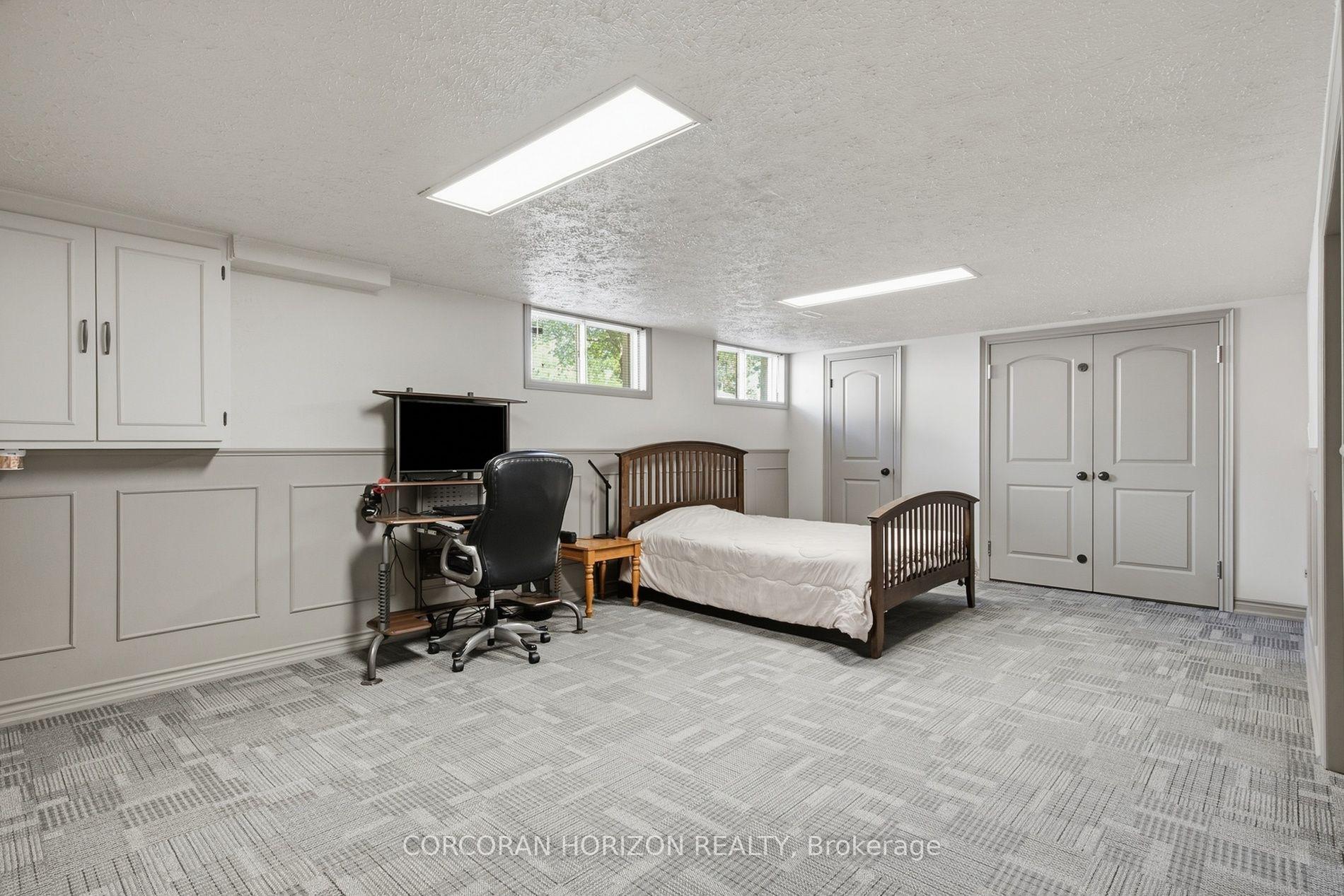 Photo 11 of 26 Alexander Avenue, Cambridge, Christopher-Champlain — HOMEH