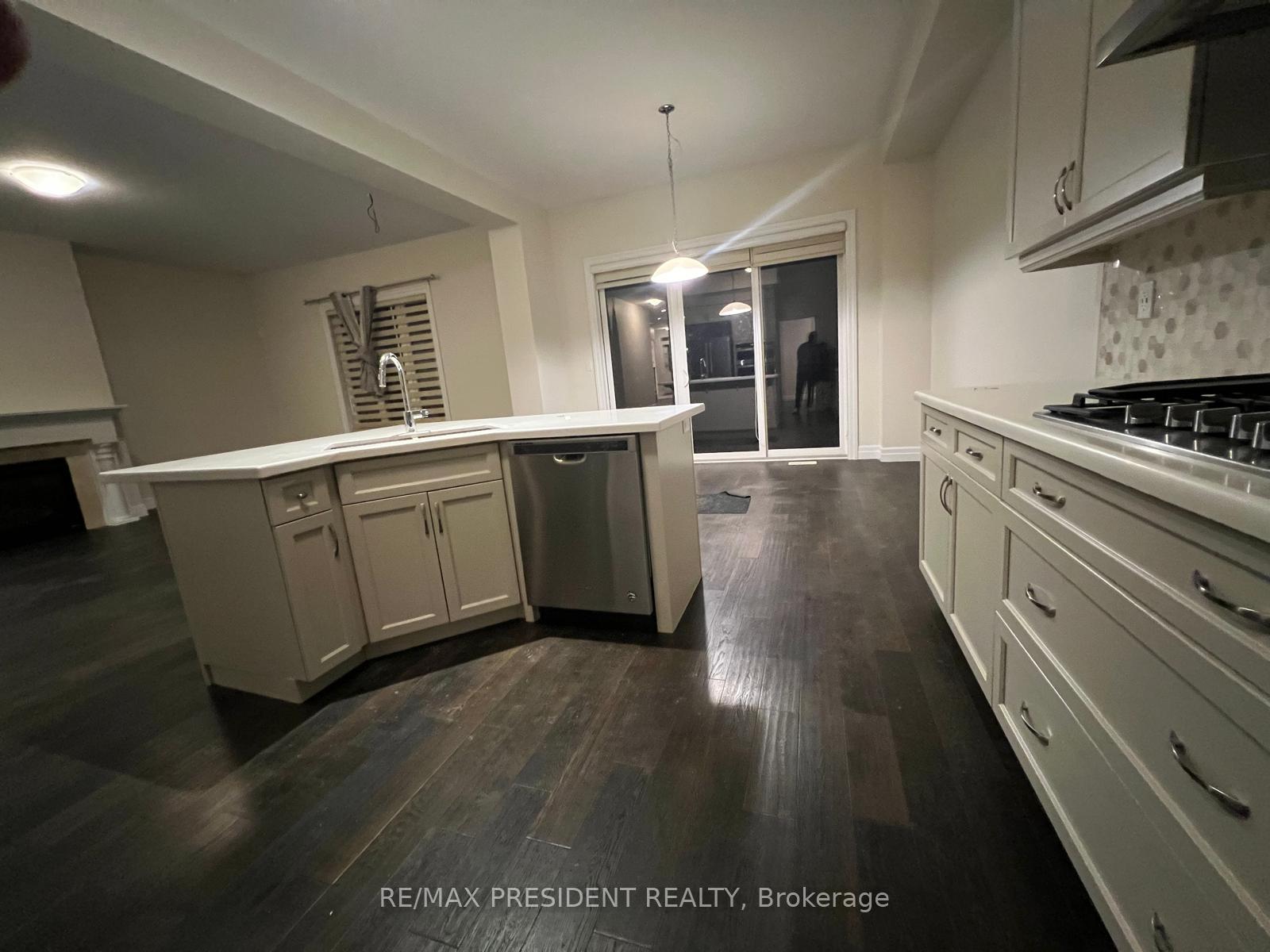 Photo 28 of 106 Greenwich Avenue, Hamilton, Stoney Creek Mountain — HOMEH