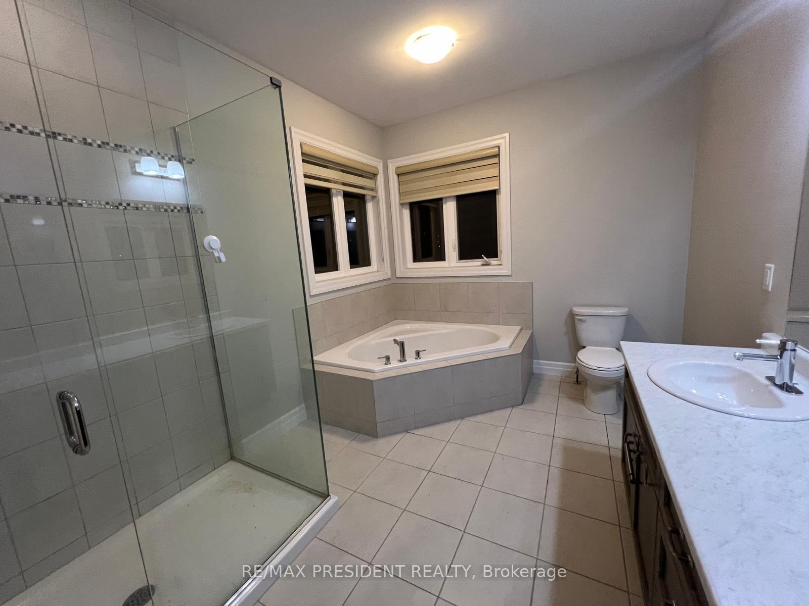 Photo 42 of 106 Greenwich Avenue, Hamilton, Stoney Creek Mountain — HOMEH