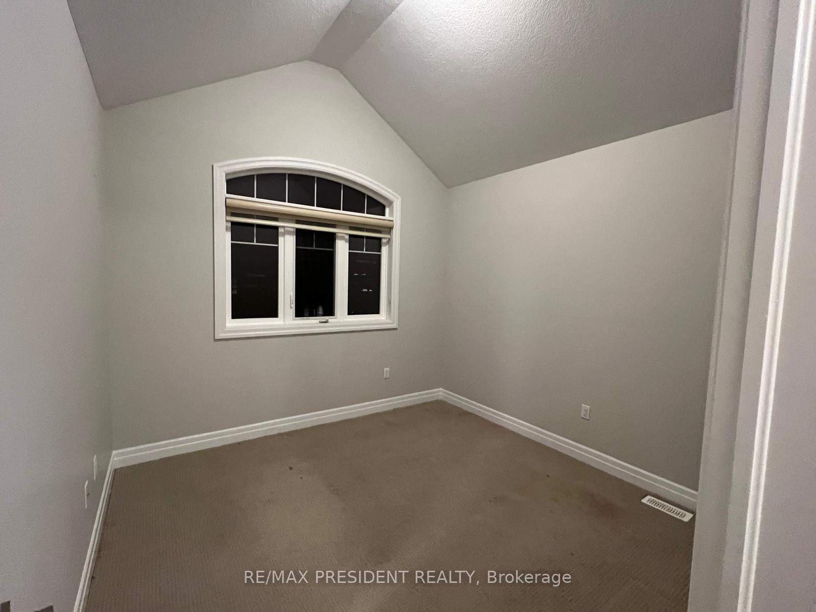 Photo 46 of 106 Greenwich Avenue, Hamilton, Stoney Creek Mountain — HOMEH