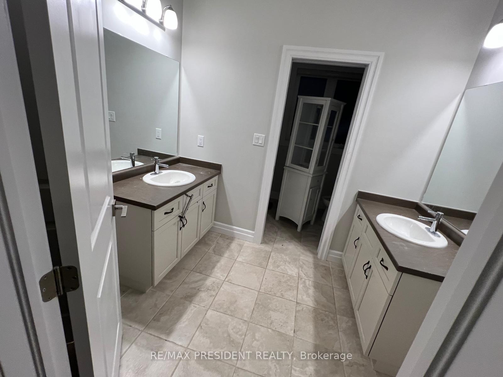 Photo 50 of 106 Greenwich Avenue, Hamilton, Stoney Creek Mountain — HOMEH