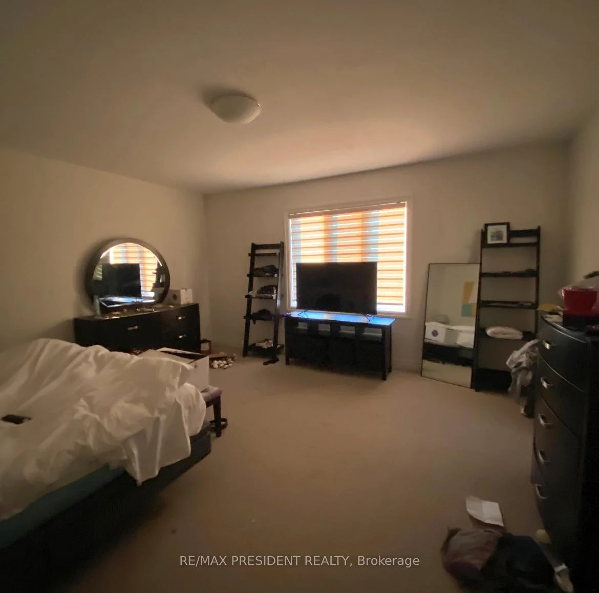 Photo 17 of 106 Greenwich Avenue, Hamilton, Stoney Creek Mountain — HOMEH