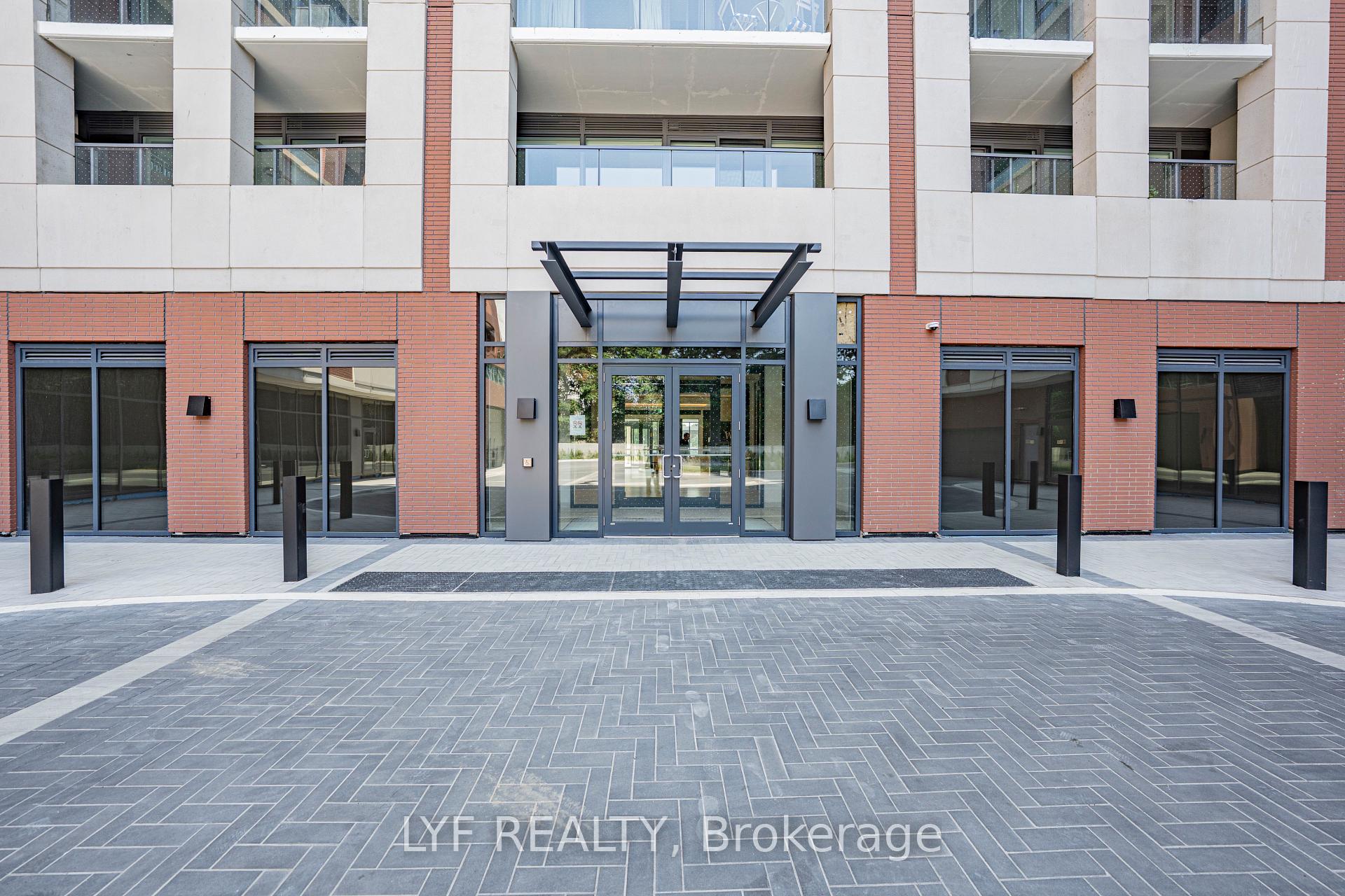 Photo 4 of Unit 918, 4010 Eglinton Avenue W, Etobicoke, Humber Heights — HOMEH