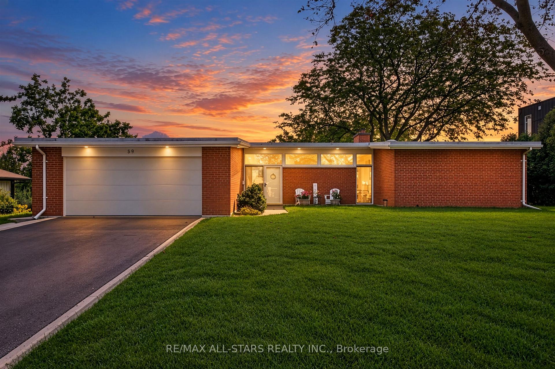 Photo 7 of 59 Hill Crescent, Scarborough, Scarborough Village — HOMEH