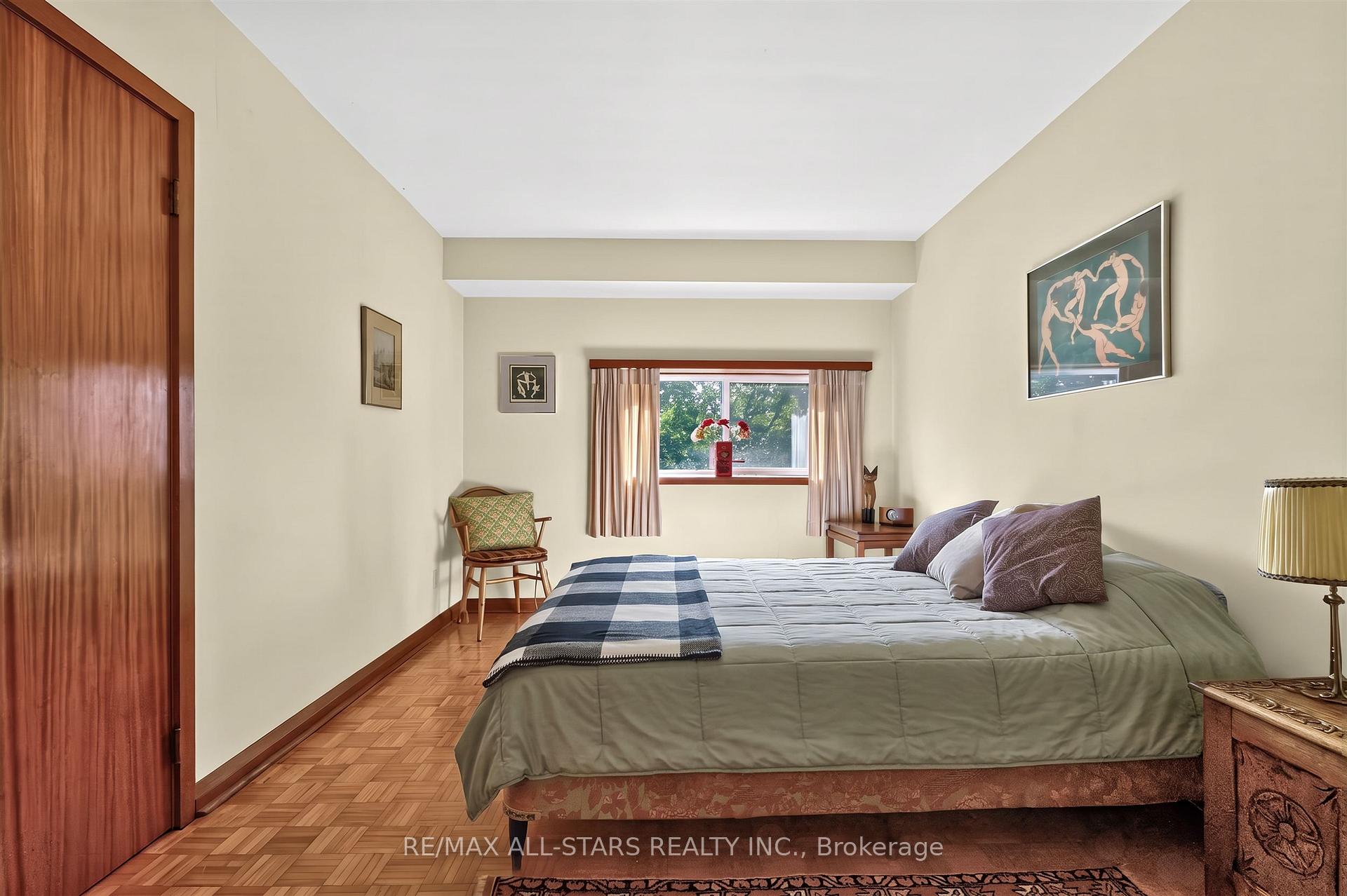Photo 32 of 59 Hill Crescent, Scarborough, Scarborough Village — HOMEH