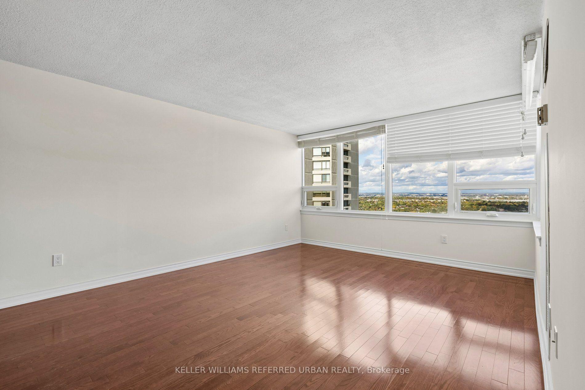 Photo 19 of Unit 2107, 55 Skymark Drive, North York, Hillcrest Village — HOMEH