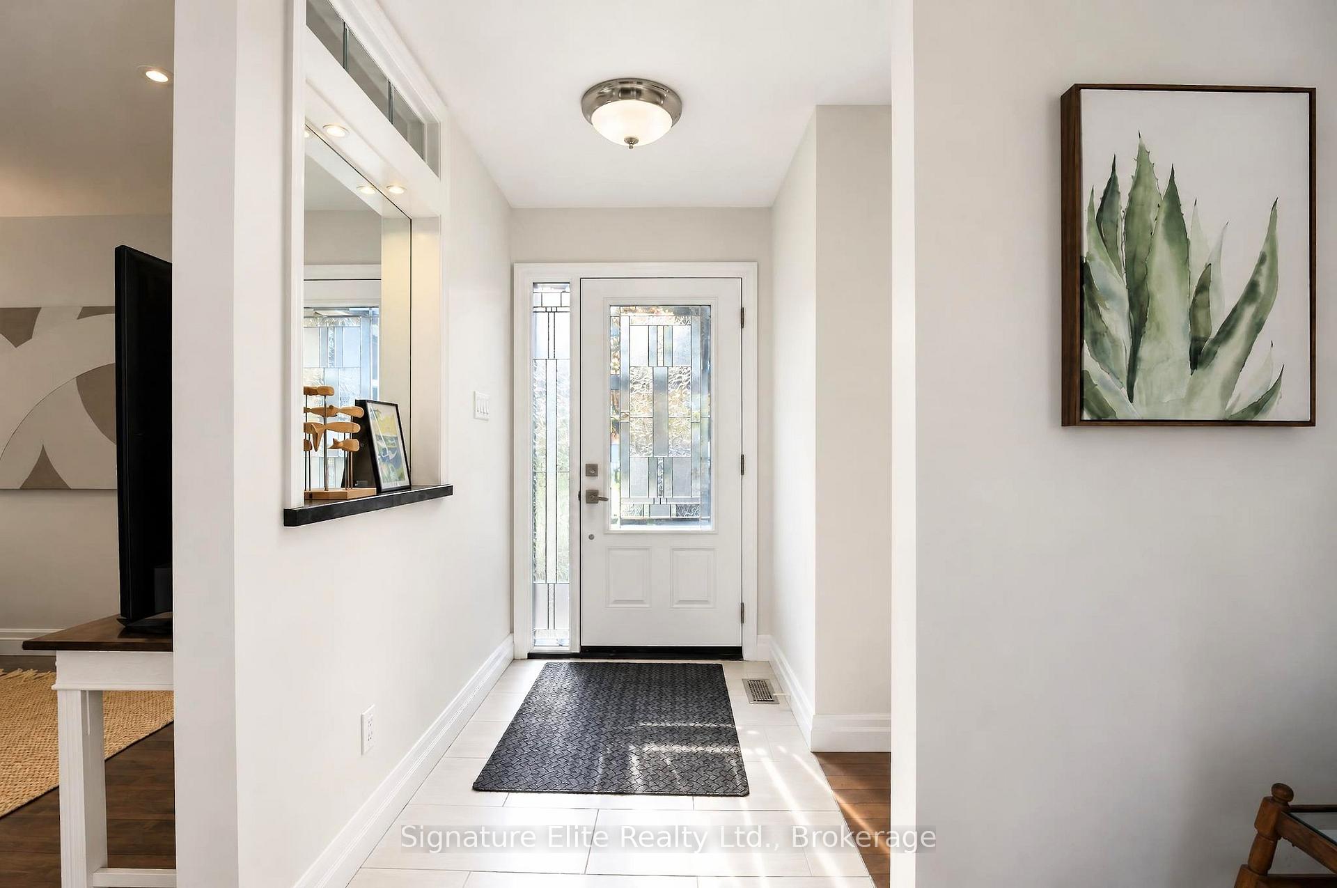 Photo 5 of 256 Catalina Drive, Scarborough, Guildwood — HOMEH