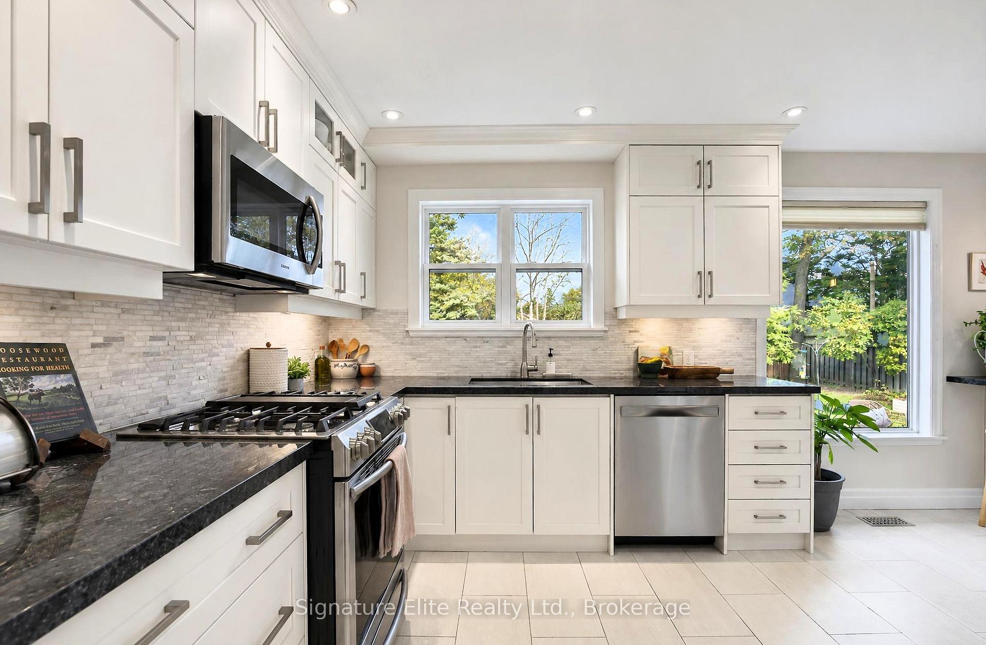 Photo 15 of 256 Catalina Drive, Scarborough, Guildwood — HOMEH