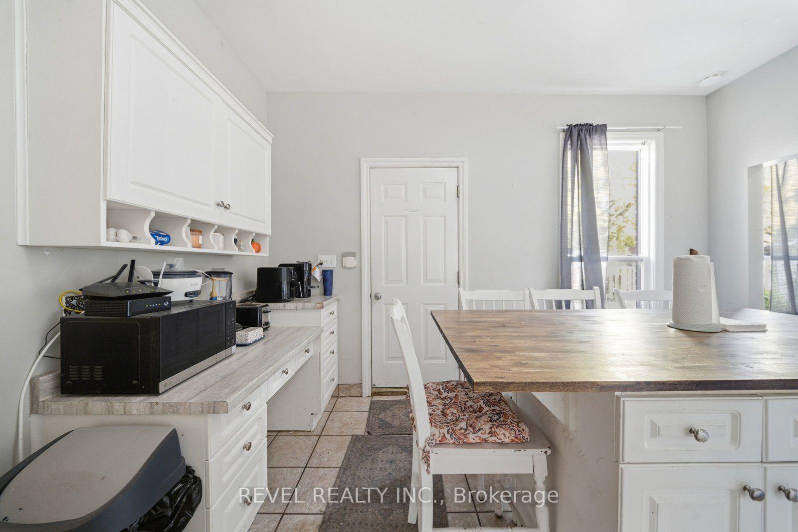 Photo 11 of 97 Queen Street, Brantford, Downtown Core — HOMEH