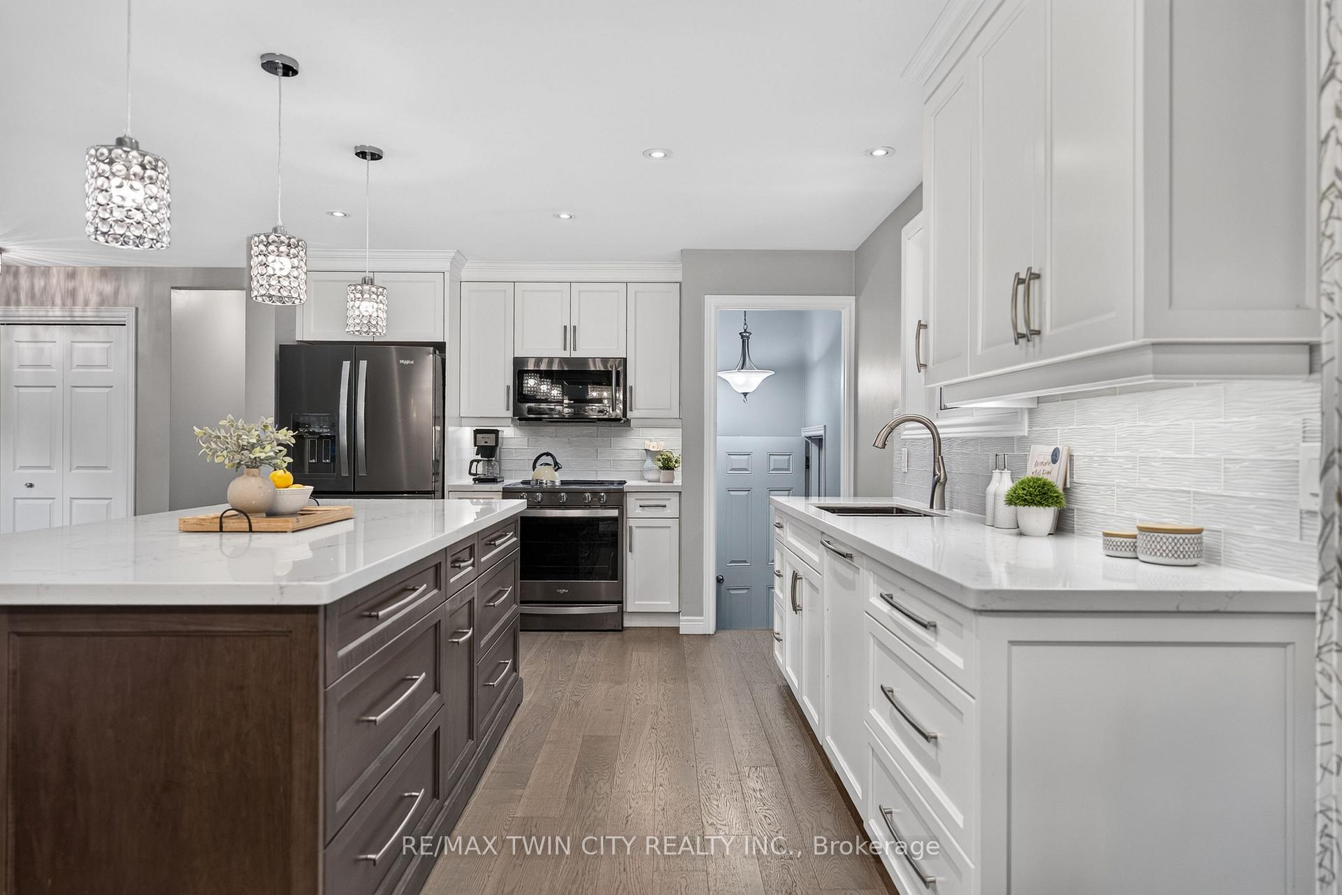 Photo 17 of 59 Notre Dame Avenue, Woolwich, Breslau — HOMEH