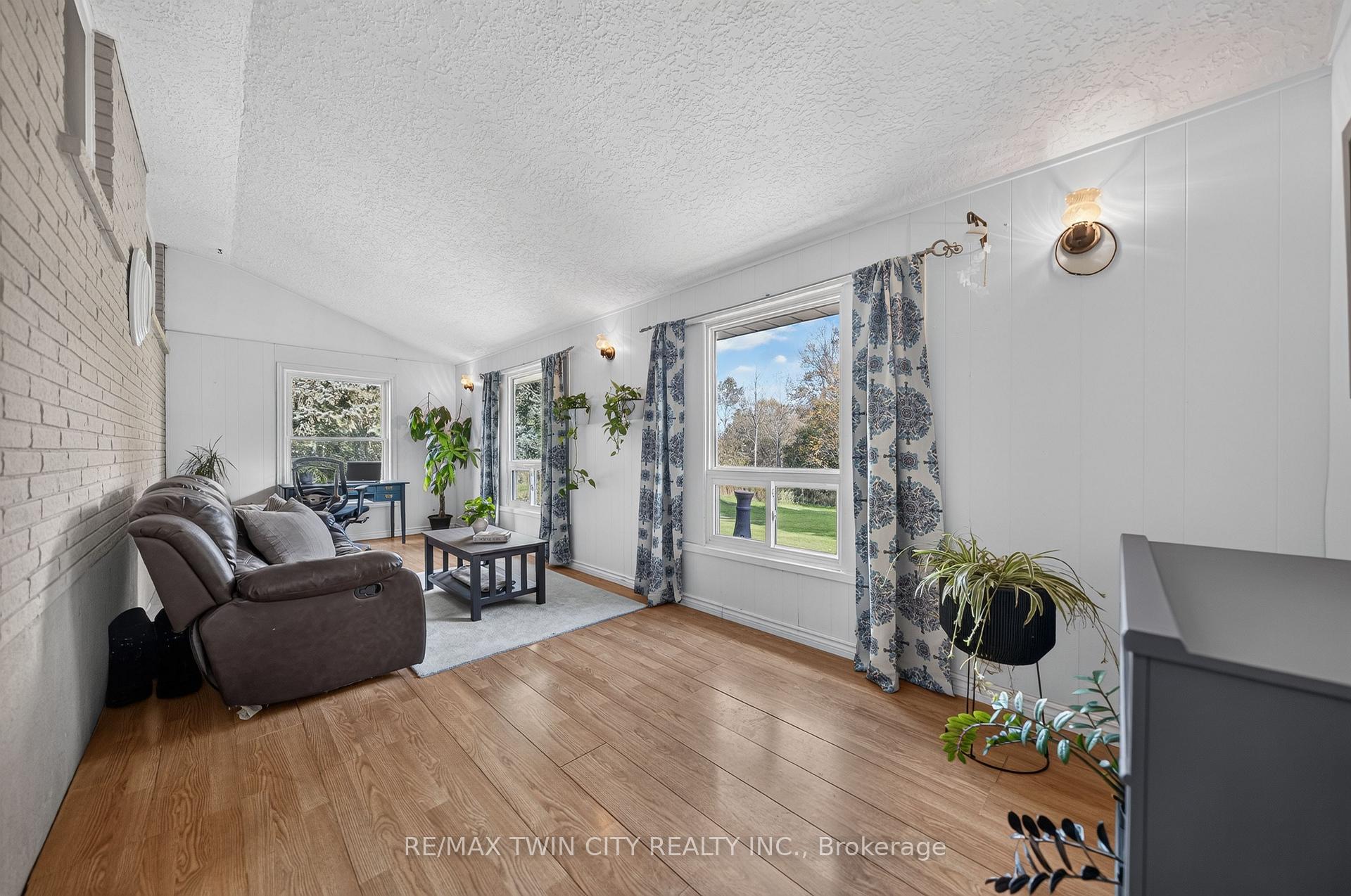 Photo 27 of 59 Notre Dame Avenue, Woolwich, Breslau — HOMEH