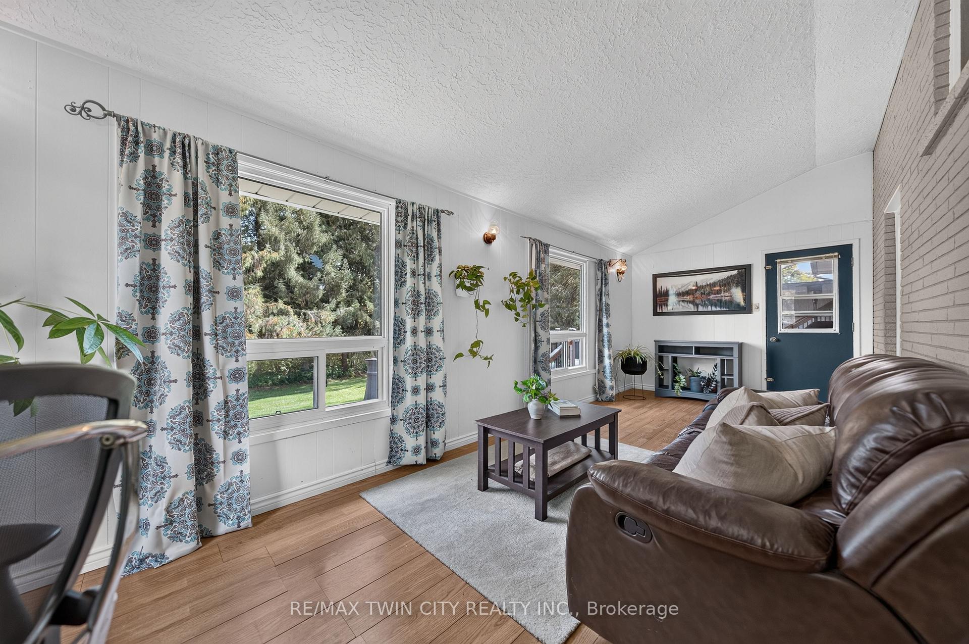 Photo 28 of 59 Notre Dame Avenue, Woolwich, Breslau — HOMEH