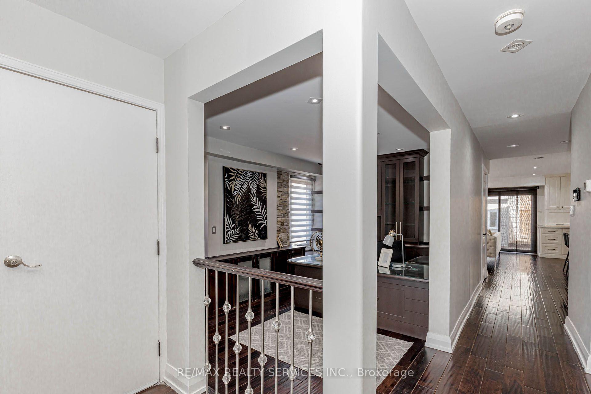Photo 17 of 2 Gervais Drive, Brampton, Fletcher's West — HOMEH