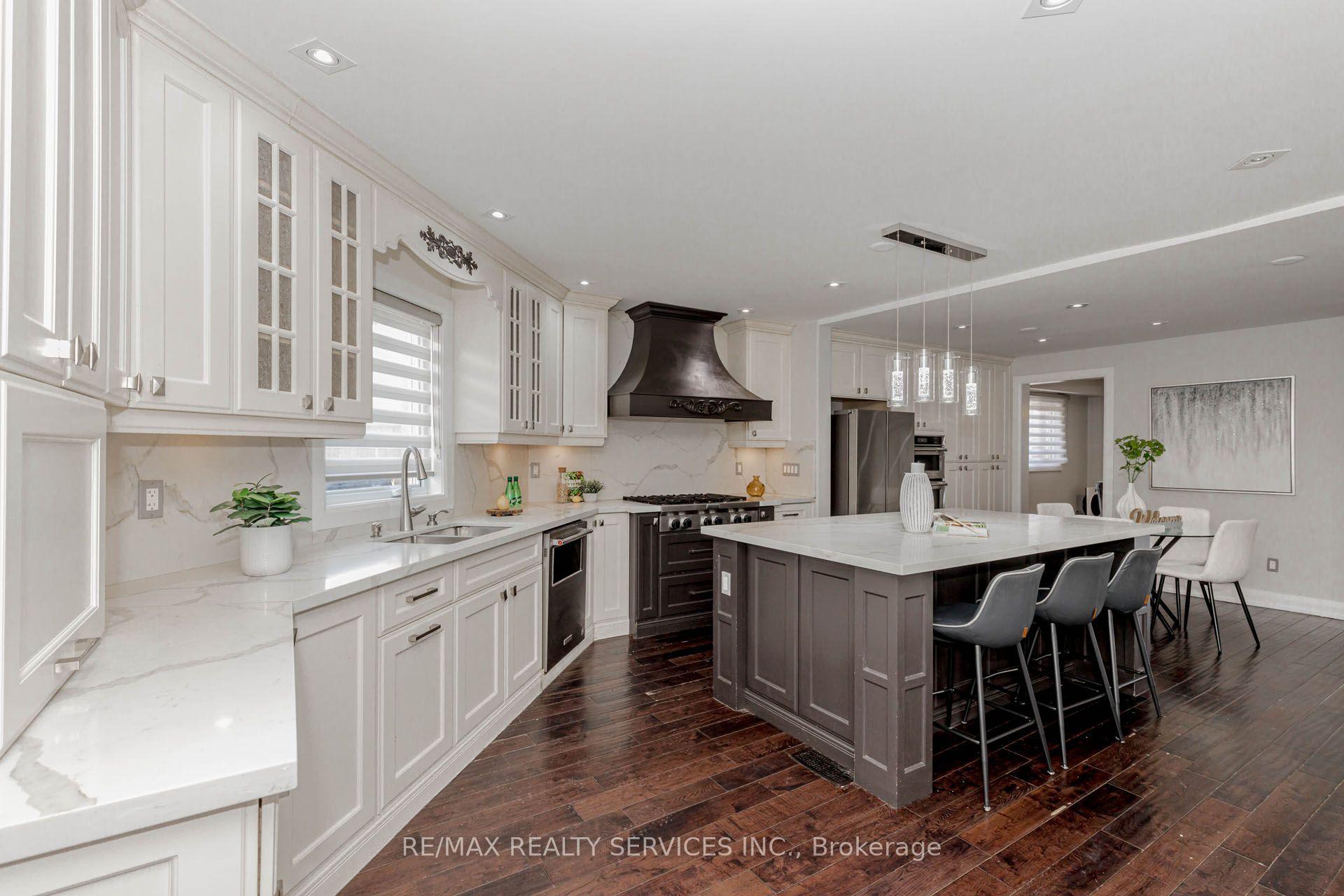Photo 22 of 2 Gervais Drive, Brampton, Fletcher's West — HOMEH