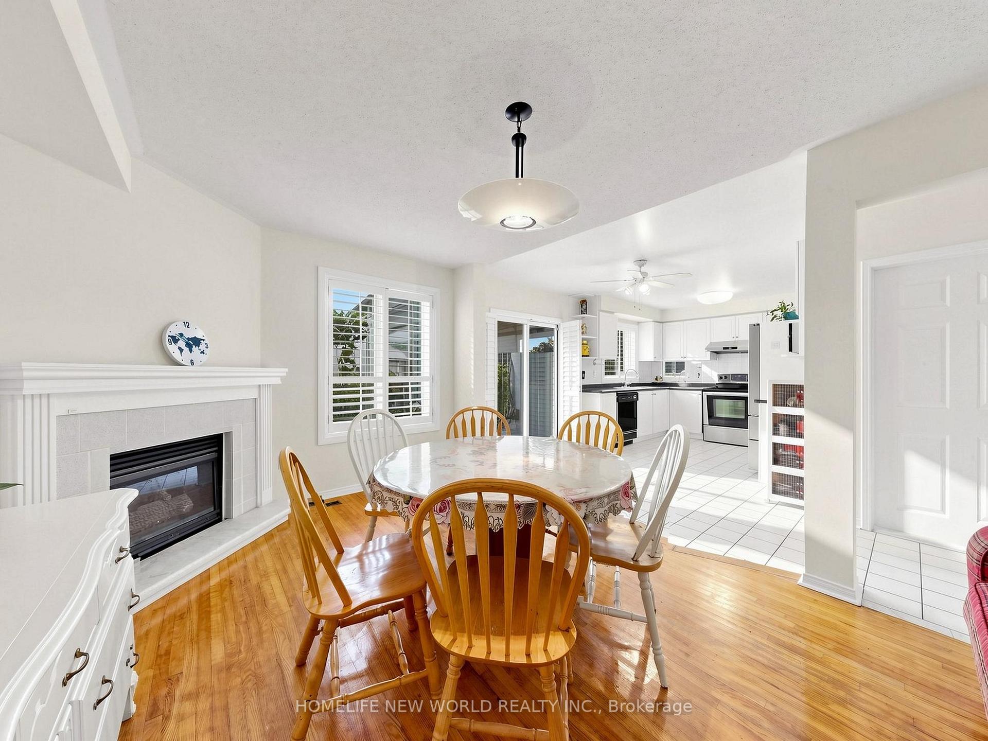 Photo 12 of 20 Arjay Trail, Brampton, Brampton West — HOMEH