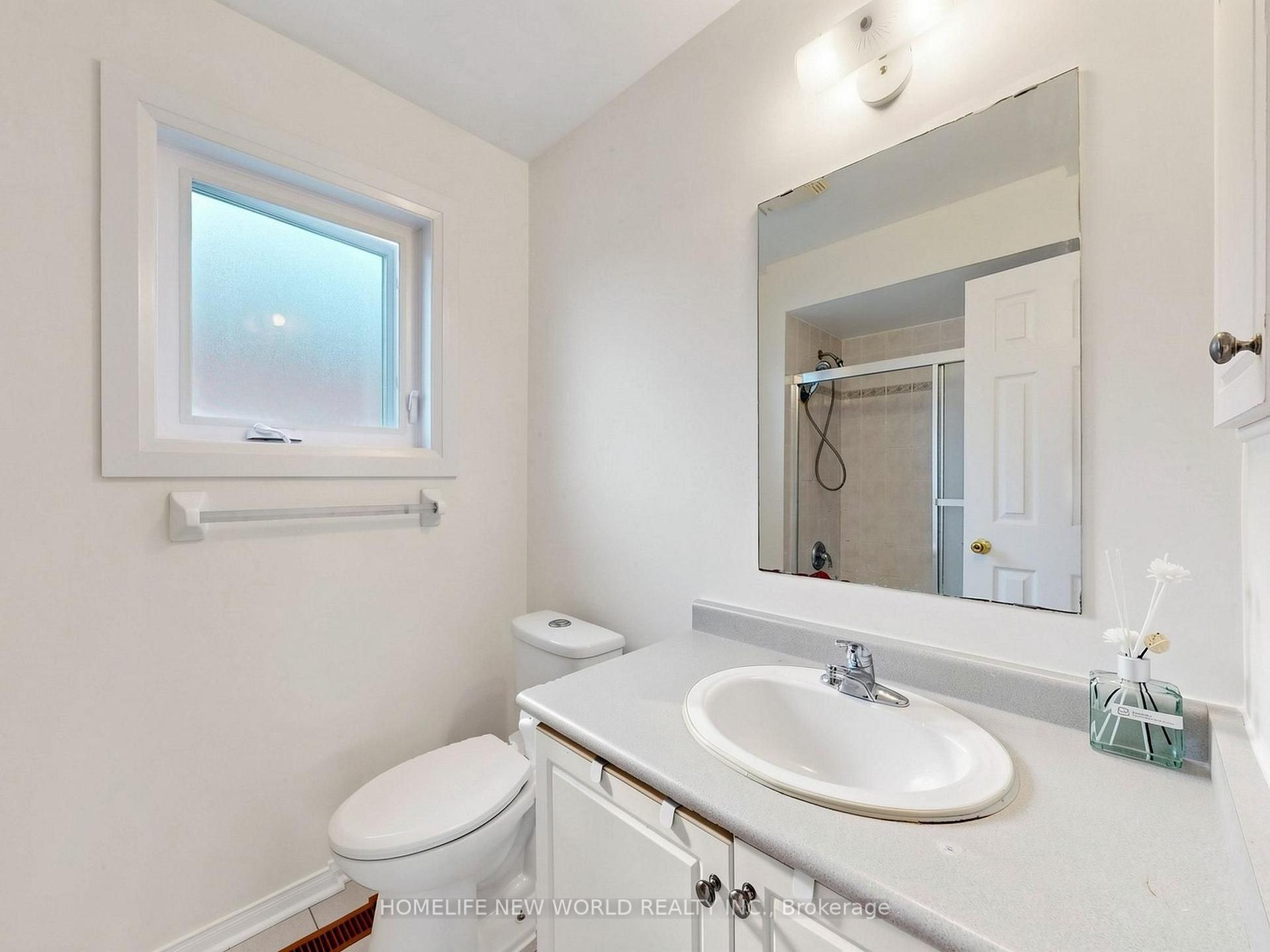 Photo 38 of 20 Arjay Trail, Brampton, Brampton West — HOMEH