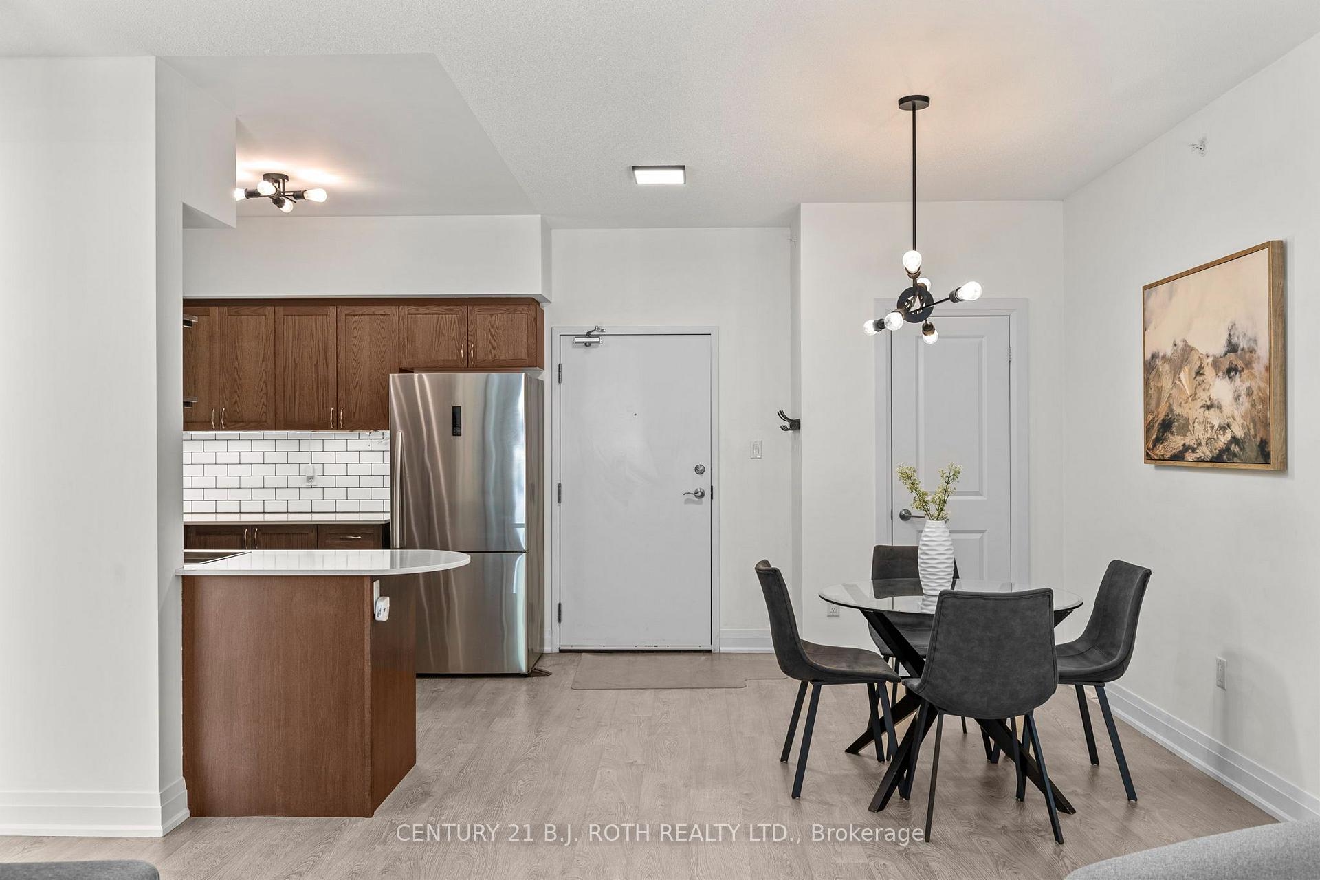 Photo 3 of Unit 510, 304 Essa Road, Barrie, 400 West — HOMEH