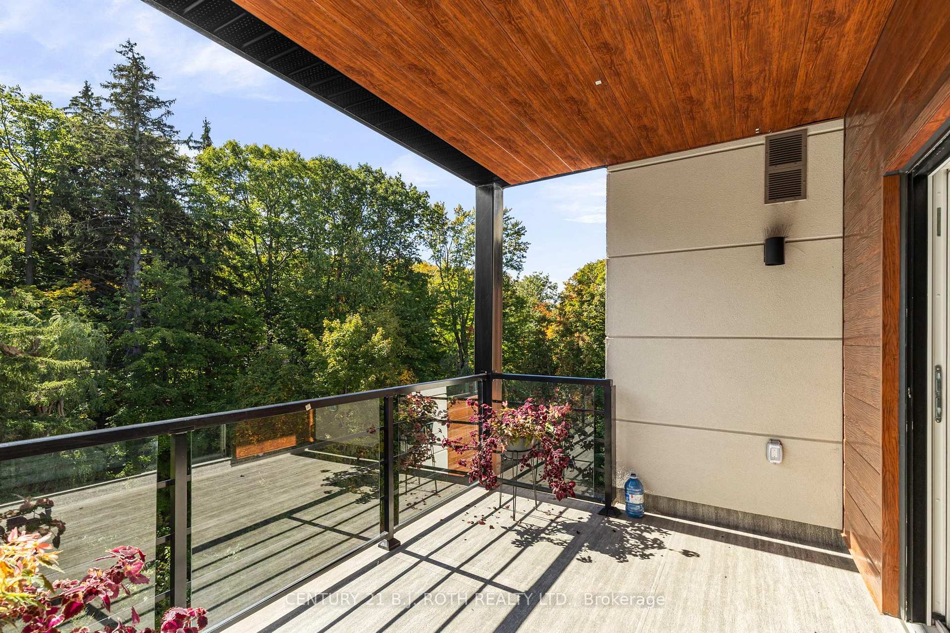 Photo 19 of Unit 510, 304 Essa Road, Barrie, 400 West — HOMEH