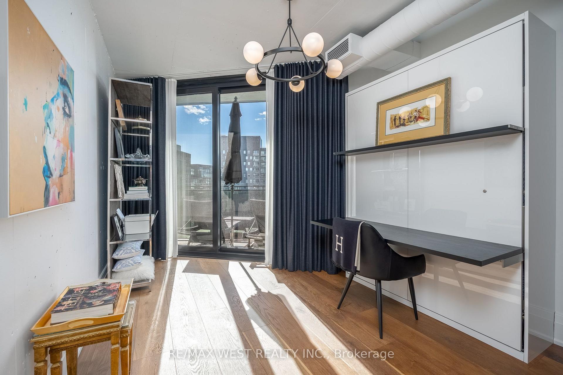 Photo 19 of Unit 1002, 21 Lawren Harris Square, Toronto, Moss Park — HOMEH