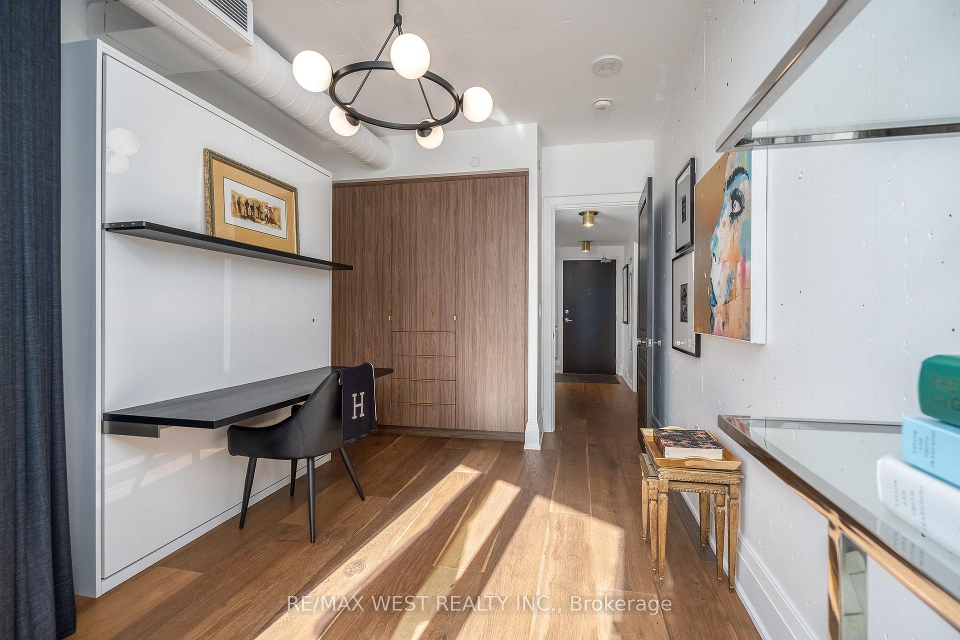 Photo 20 of Unit 1002, 21 Lawren Harris Square, Toronto, Moss Park — HOMEH