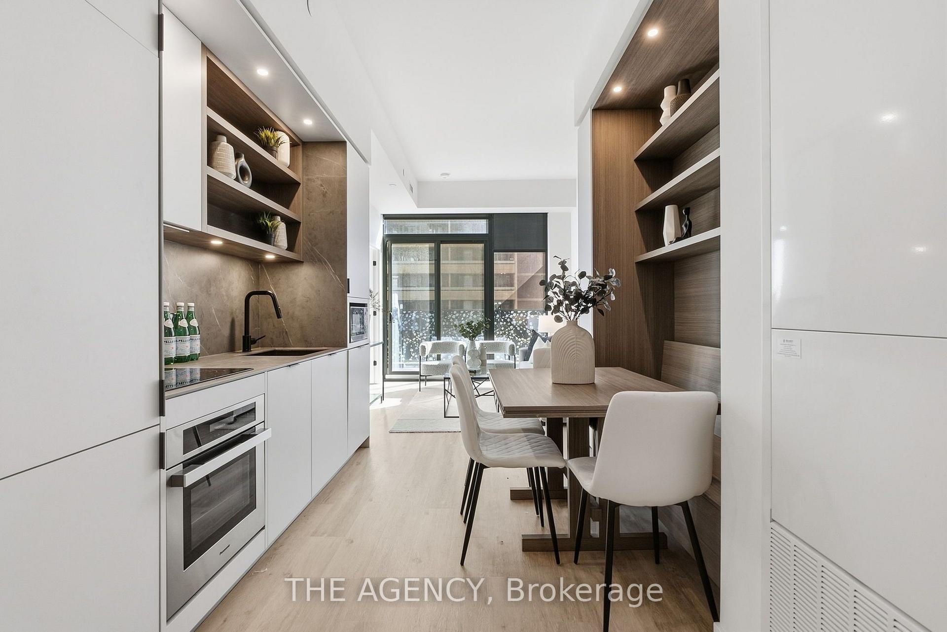 Photo 2 of Unit 1001, 55 Charles Street E, Toronto, Church-Yonge Corridor — HOMEH