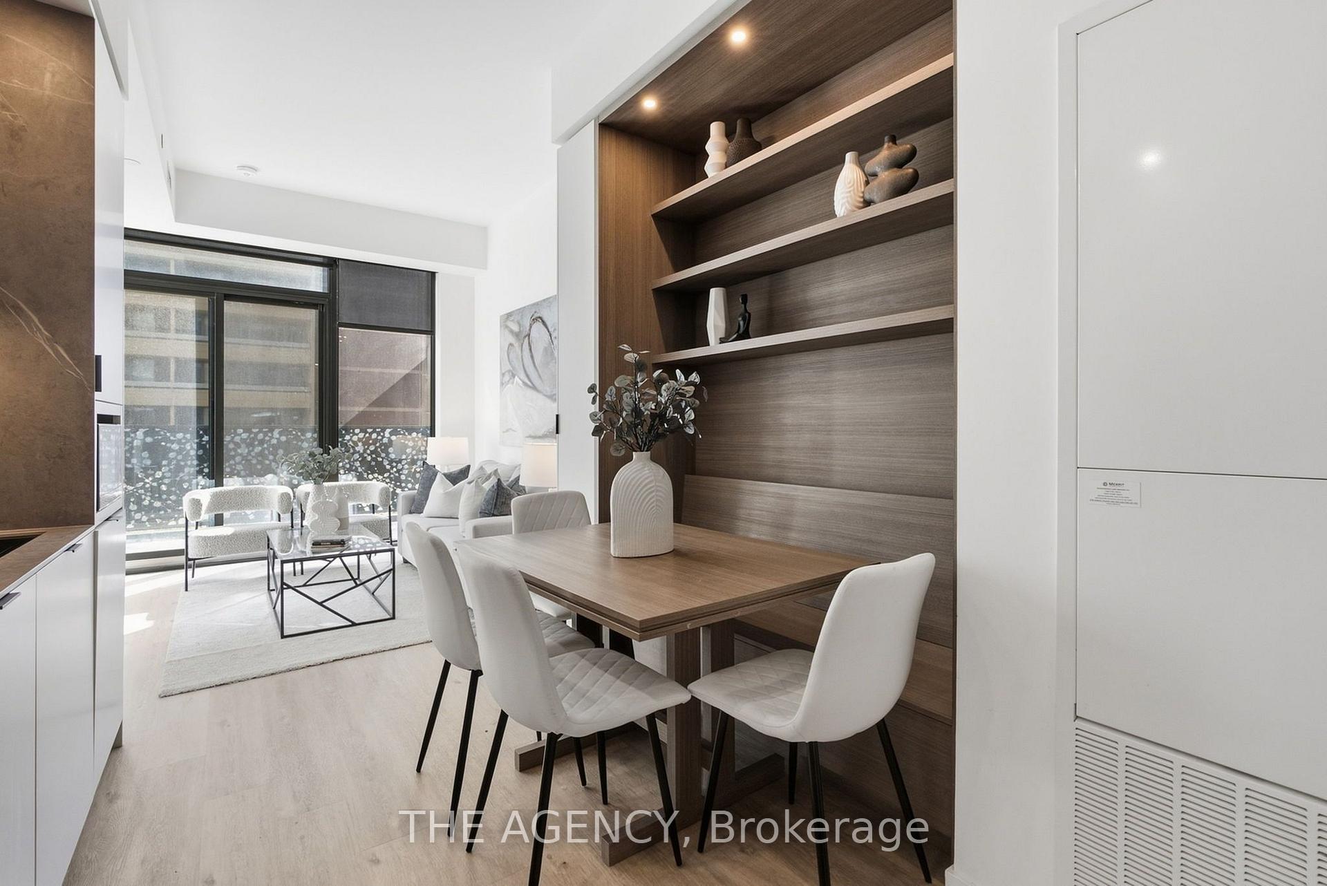 Photo 5 of Unit 1001, 55 Charles Street E, Toronto, Church-Yonge Corridor — HOMEH