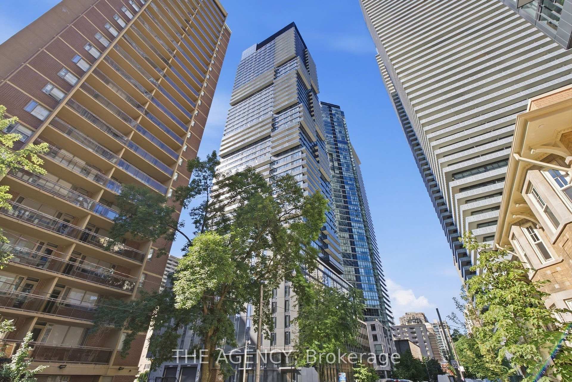 Photo 17 of Unit 1001, 55 Charles Street E, Toronto, Church-Yonge Corridor — HOMEH