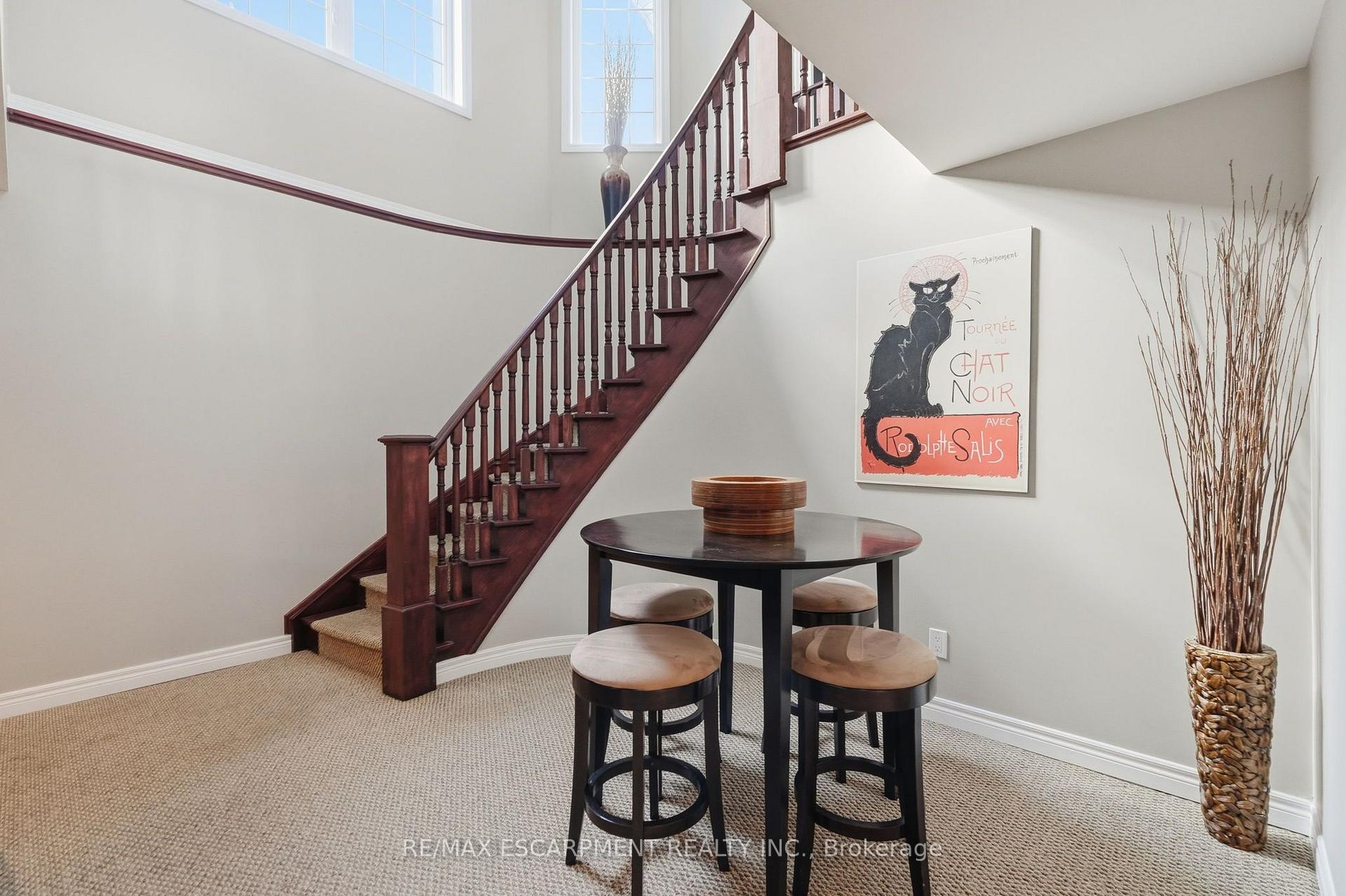 Photo 28 of 14 Gavin Drive, Hamilton, Freelton — HOMEH