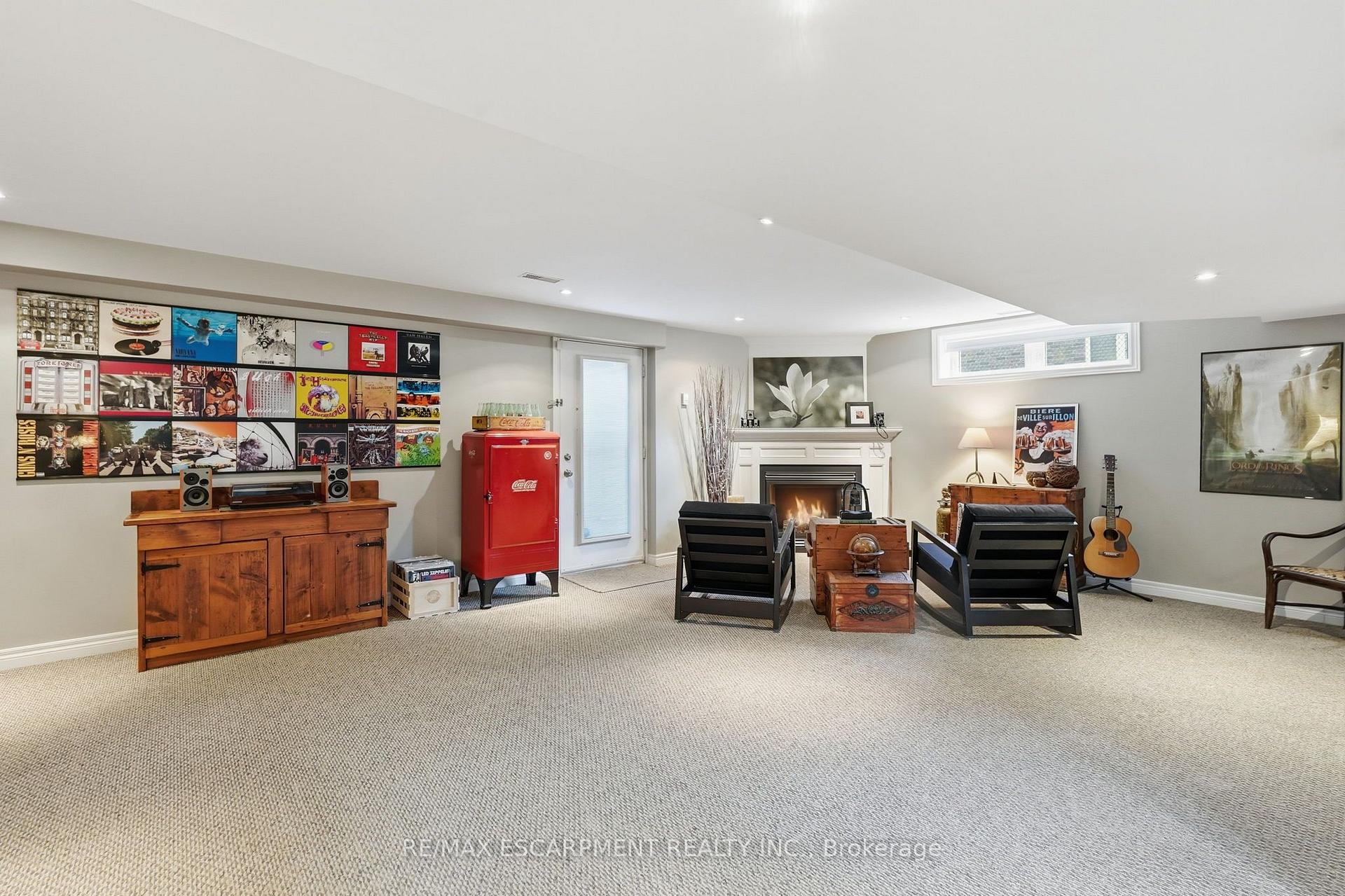 Photo 31 of 14 Gavin Drive, Hamilton, Freelton — HOMEH
