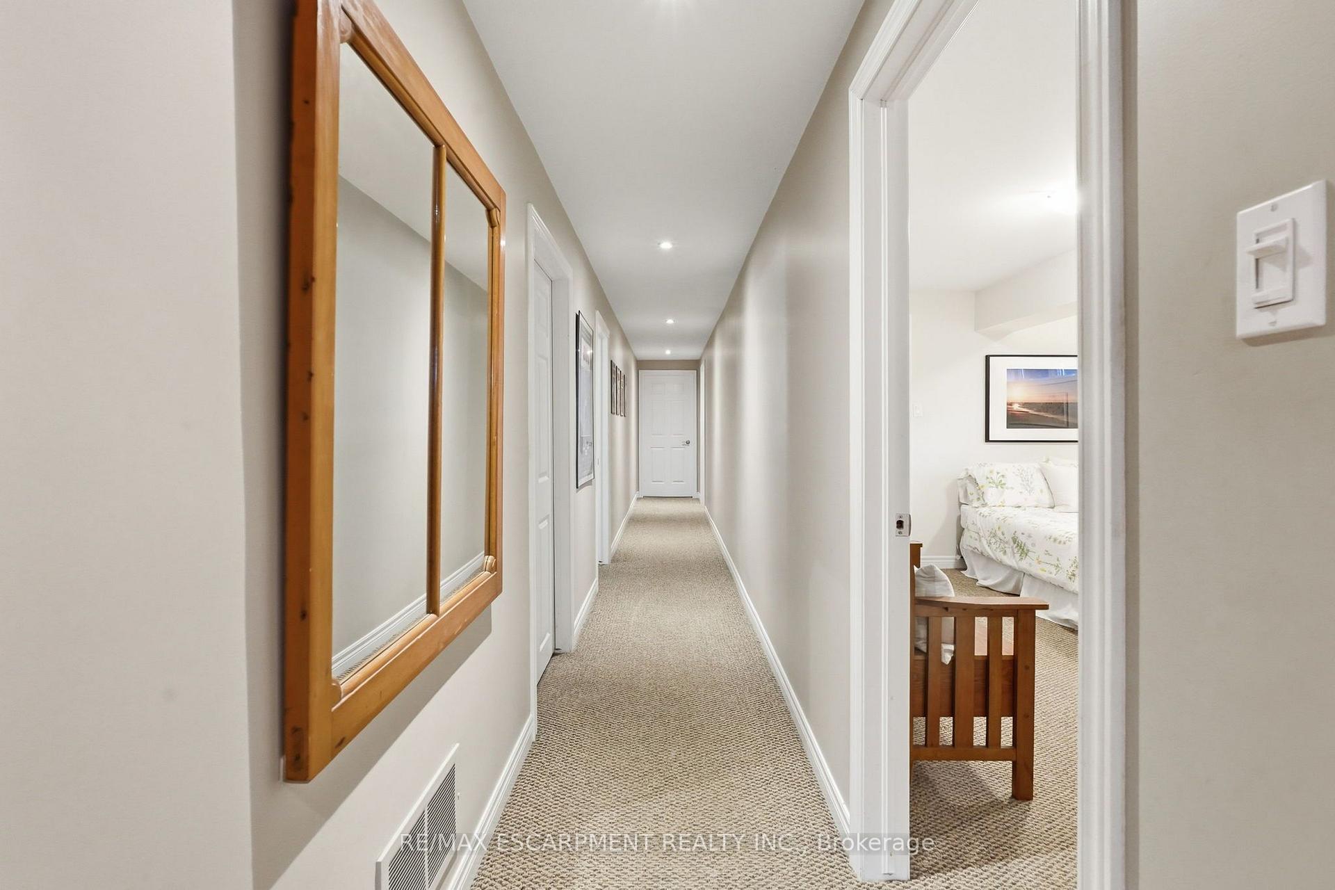 Photo 32 of 14 Gavin Drive, Hamilton, Freelton — HOMEH