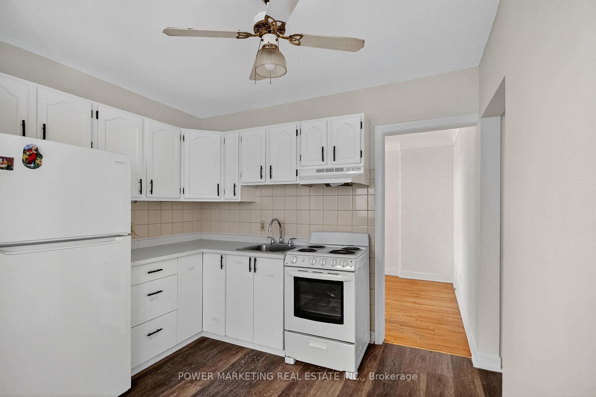 Photo 14 of 528 Mutual Street, Ottawa, Castle Heights — HOMEH