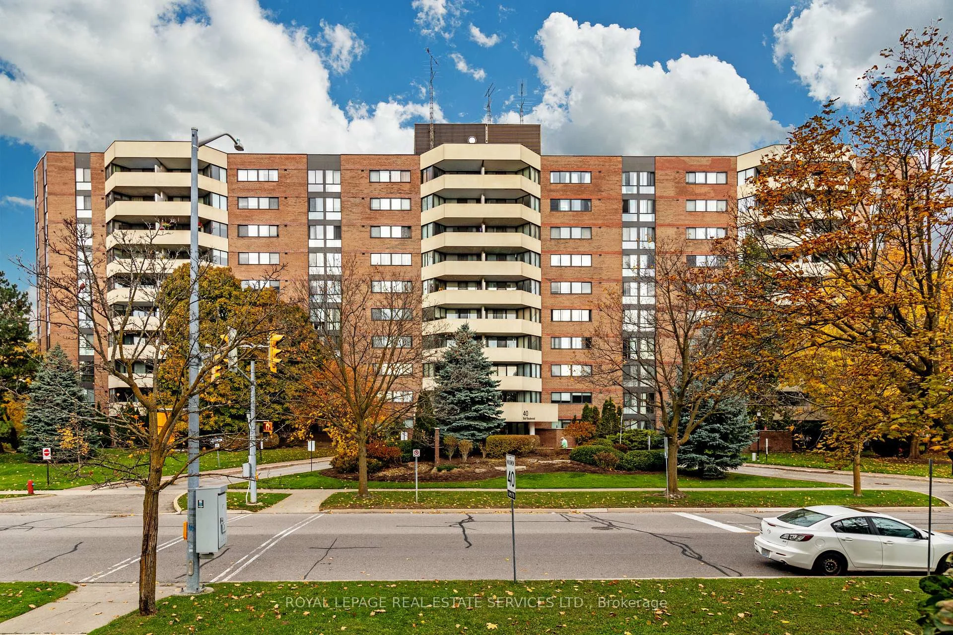 Photo of Unit 313, 40 Baif Boulevard