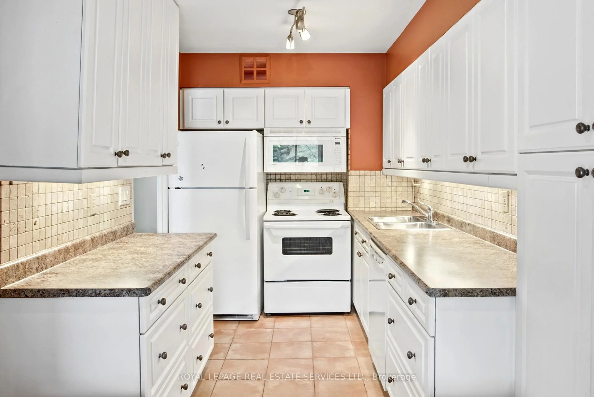 Photo 49 of Unit 313, 40 Baif Boulevard, Richmond Hill, North Richvale — HOMEH