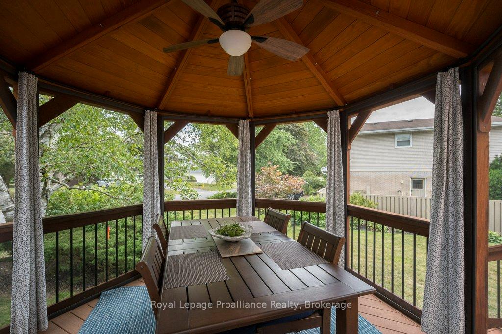 Photo 5 of 29 Hope Crescent, Belleville, Belleville Ward — HOMEH