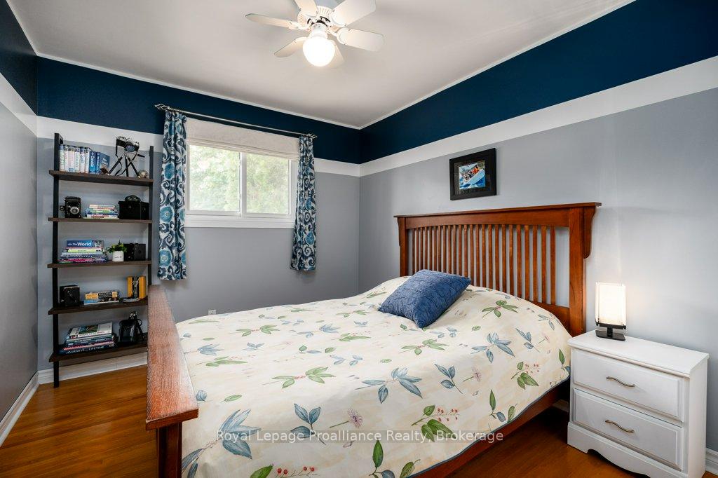 Photo 31 of 29 Hope Crescent, Belleville, Belleville Ward — HOMEH