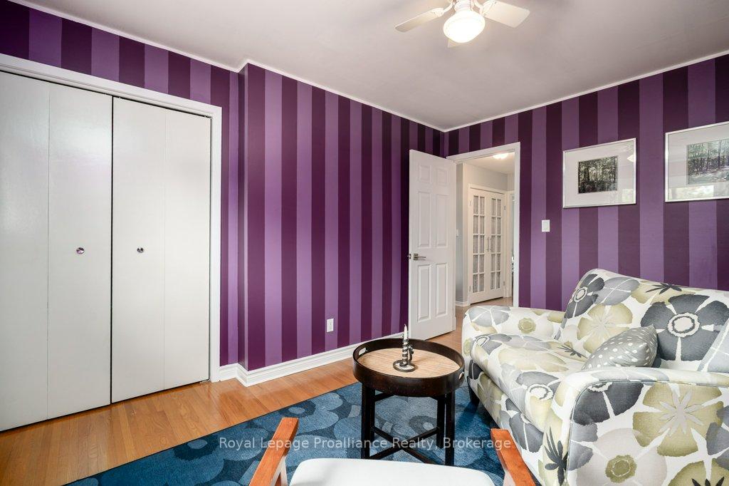 Photo 34 of 29 Hope Crescent, Belleville, Belleville Ward — HOMEH