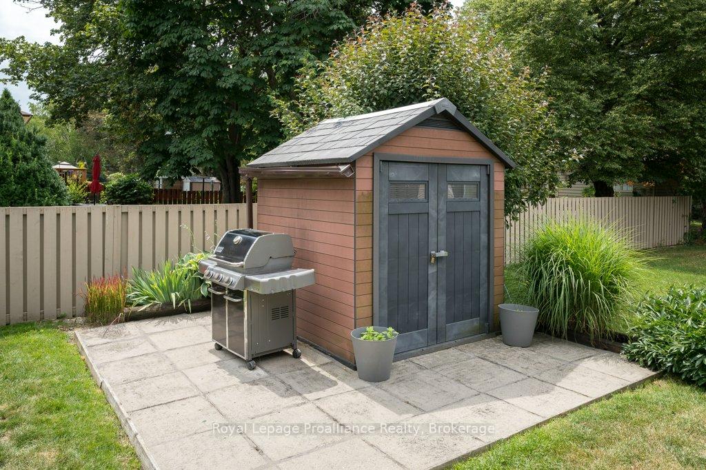 Photo 45 of 29 Hope Crescent, Belleville, Belleville Ward — HOMEH