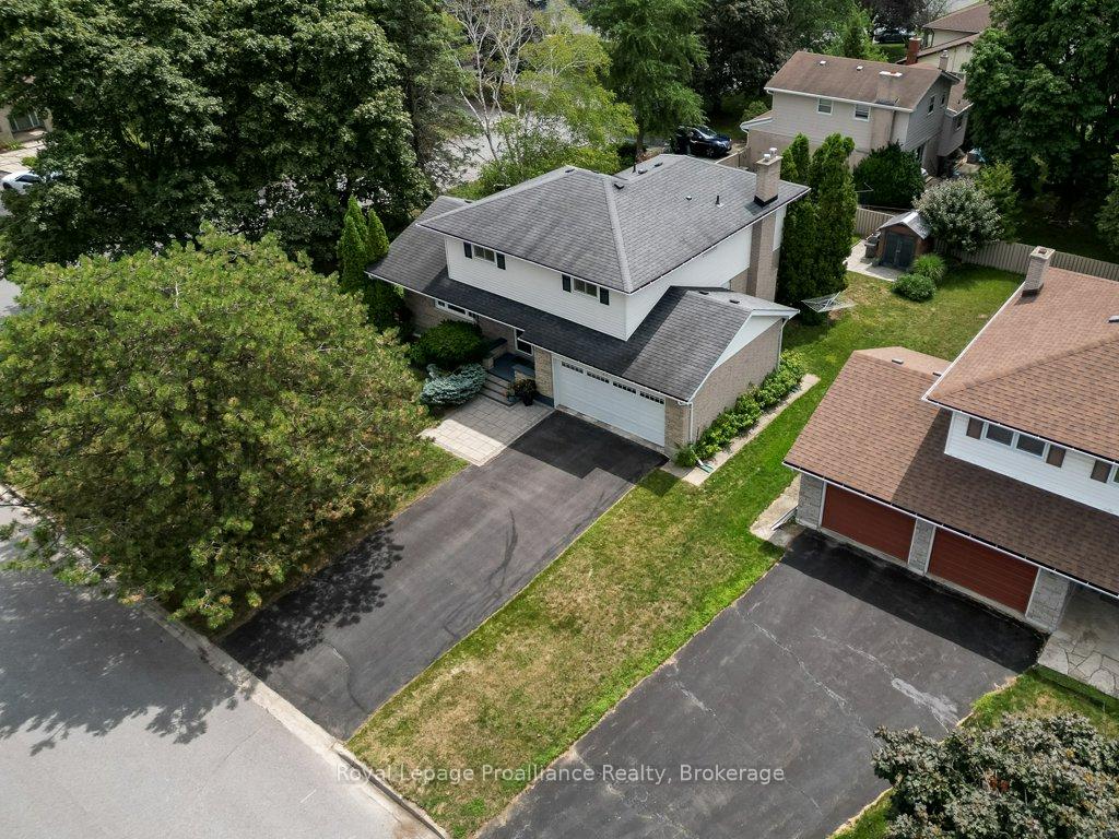 Photo 46 of 29 Hope Crescent, Belleville, Belleville Ward — HOMEH